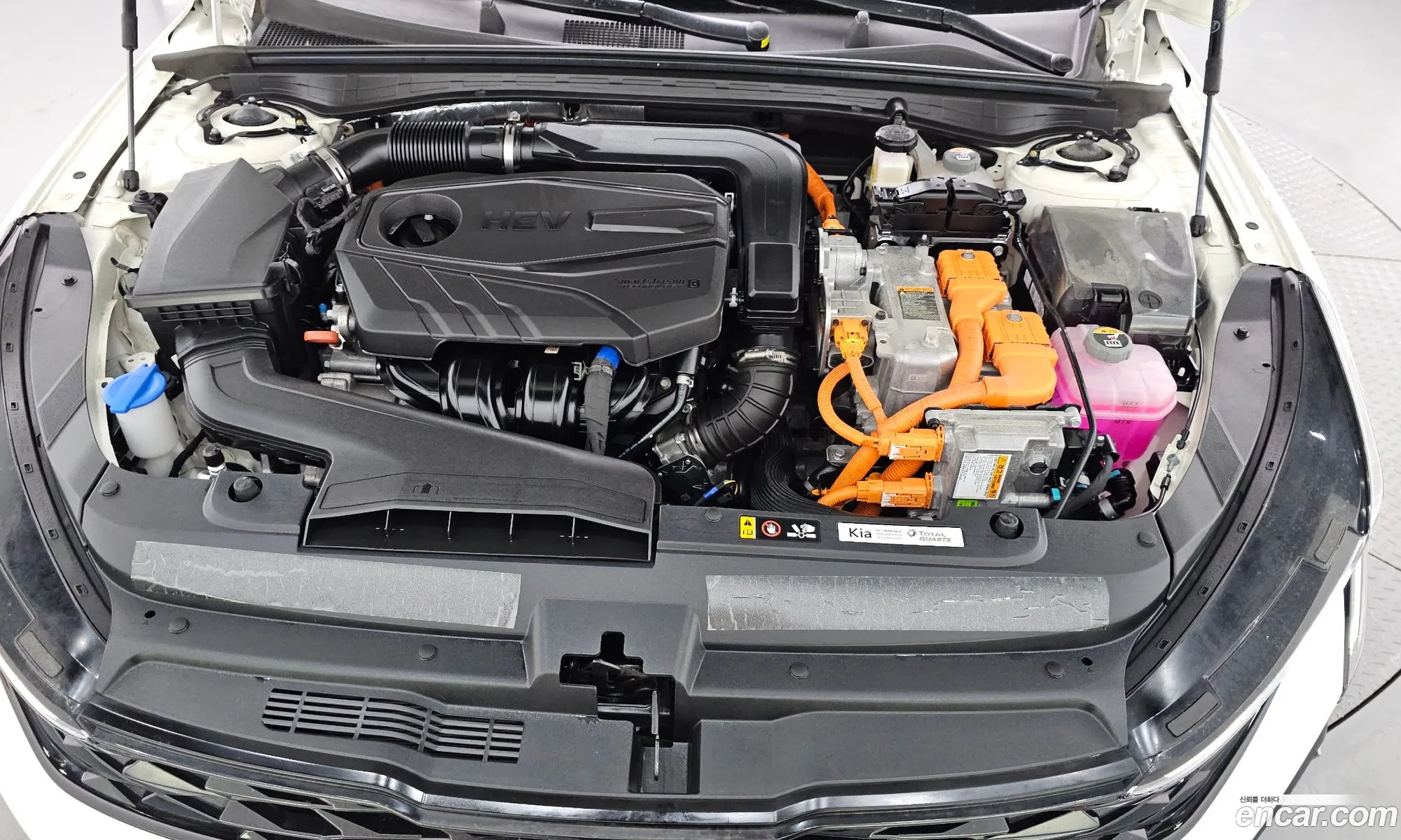 Kia K5 Hybrid 2024 — 9