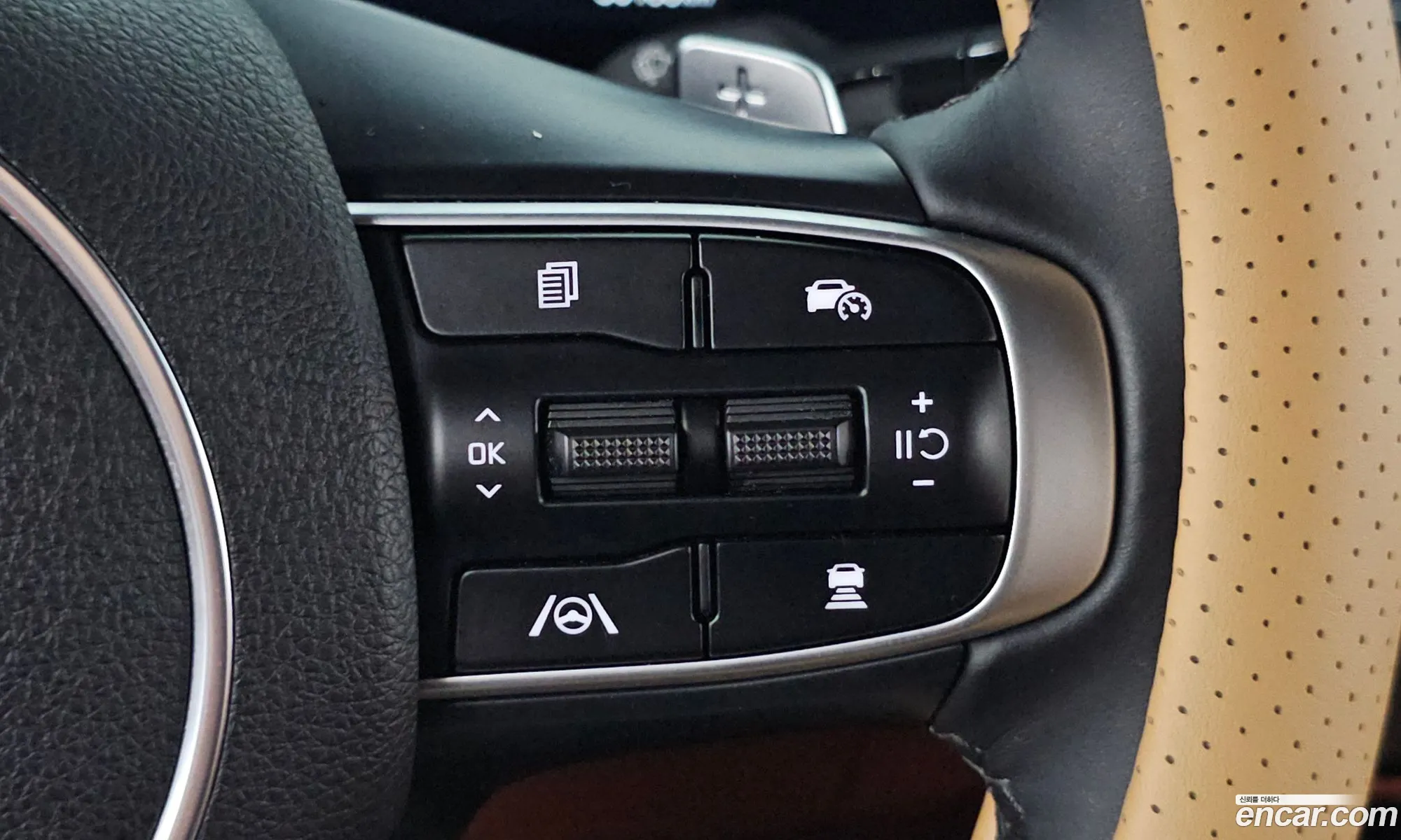 Kia K5 Hybrid 2024 — 3