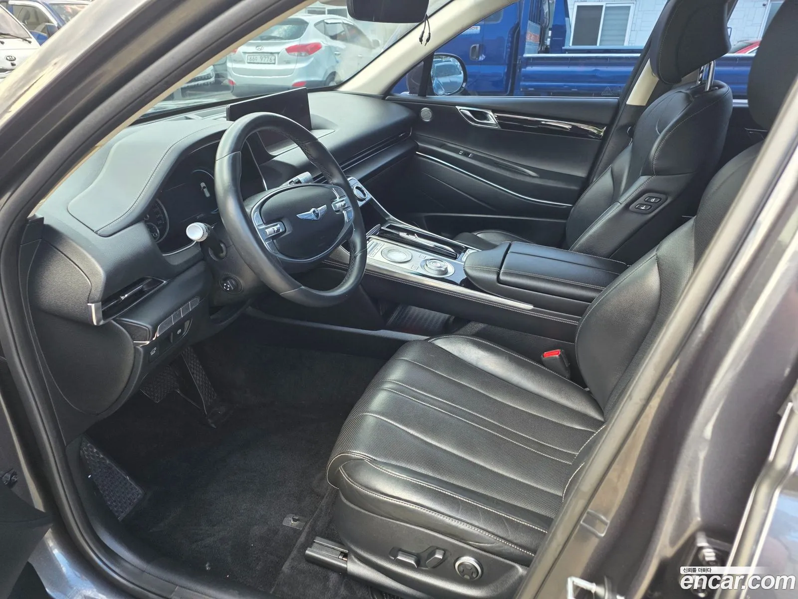 Genesis GV80 2021 — 13