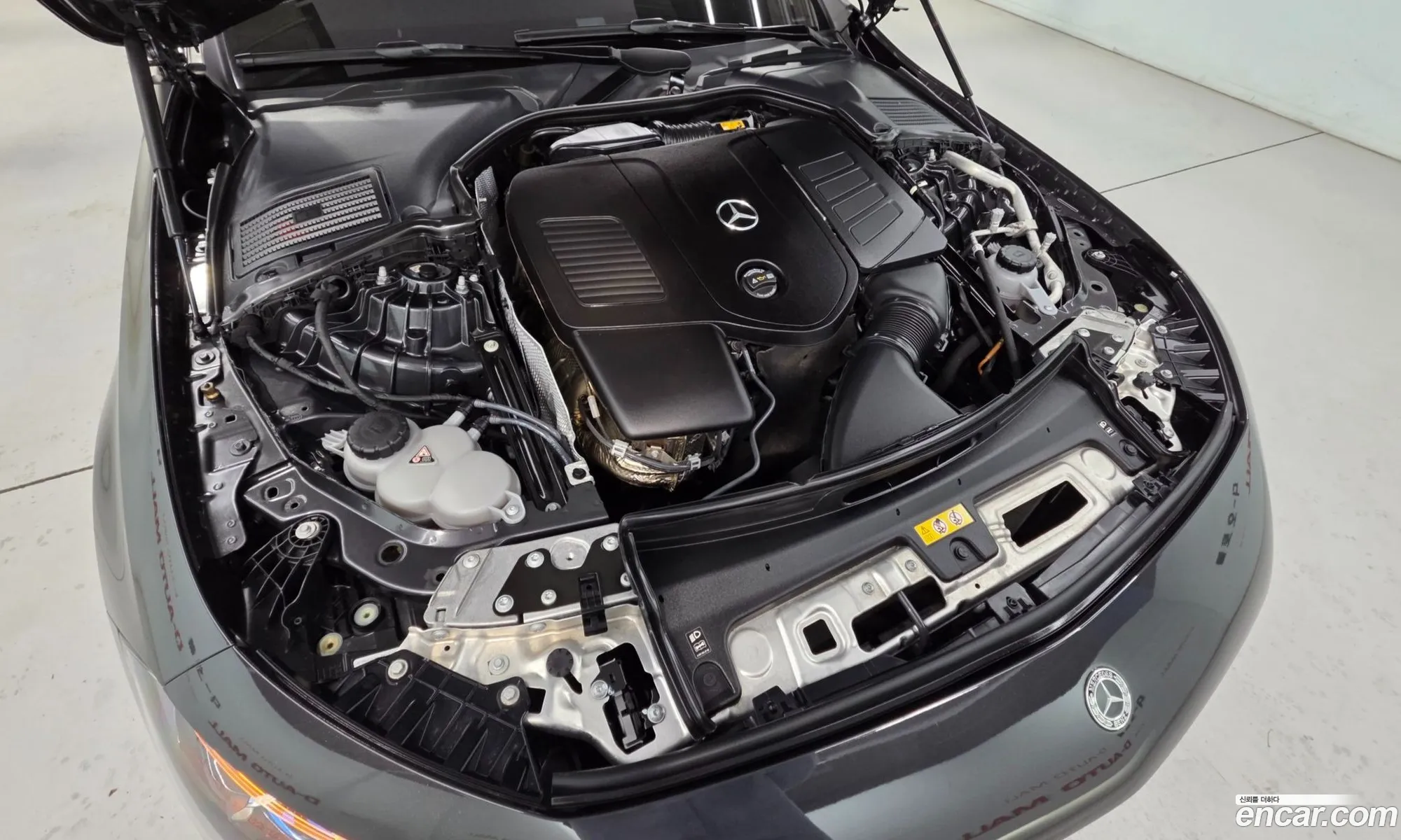 Mercedes-Benz CLE-Class C236 2024 — 14
