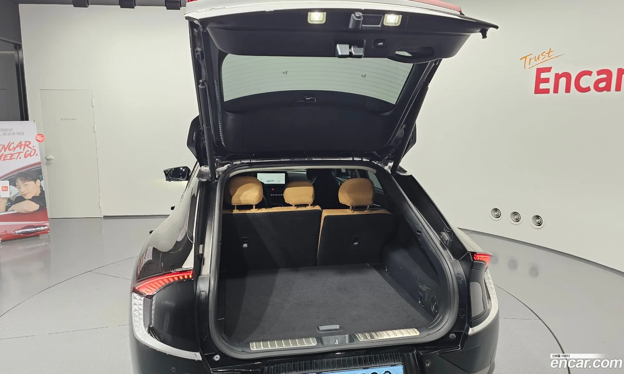 Kia EV6 2023 — 19