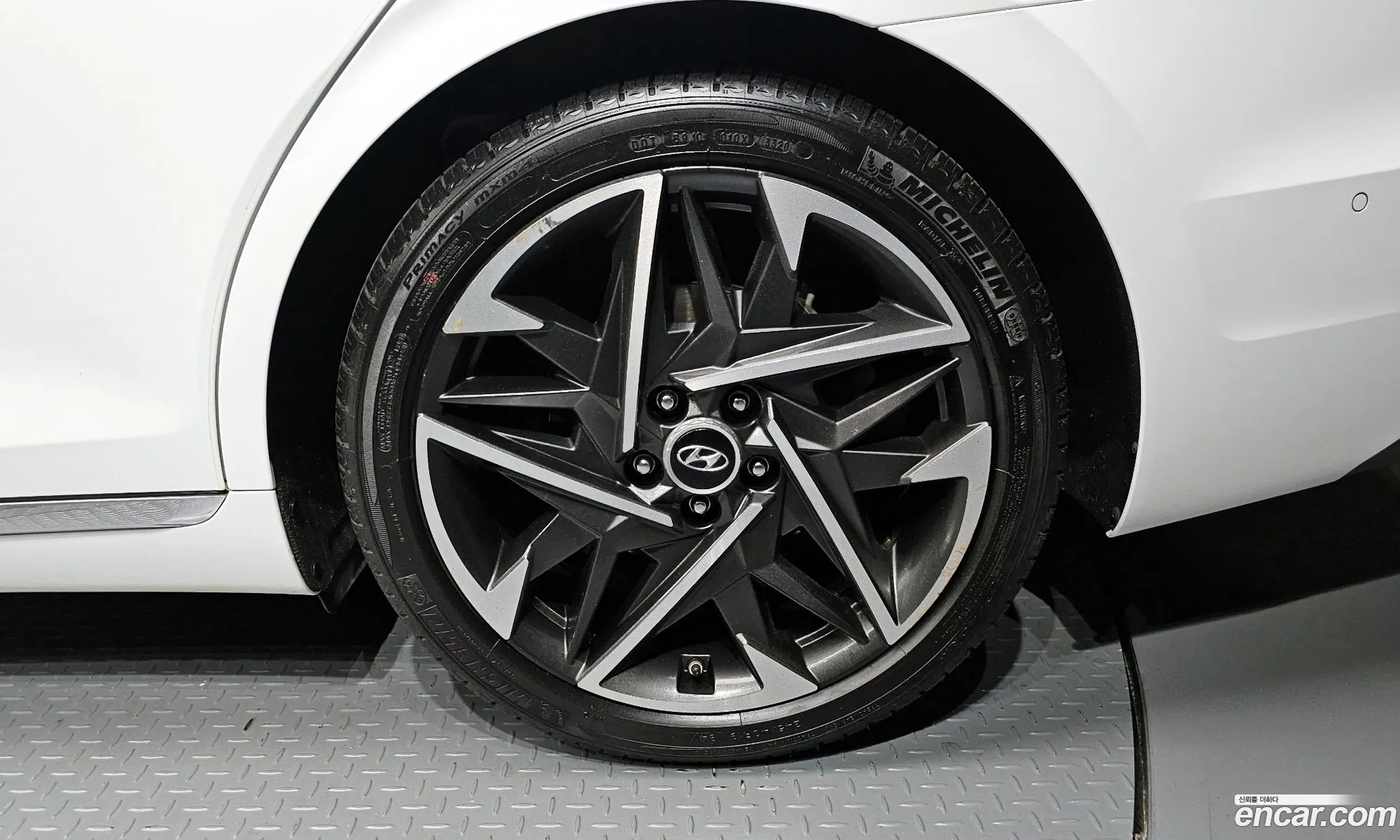 Hyundai Grandeur IG 2021 — 25