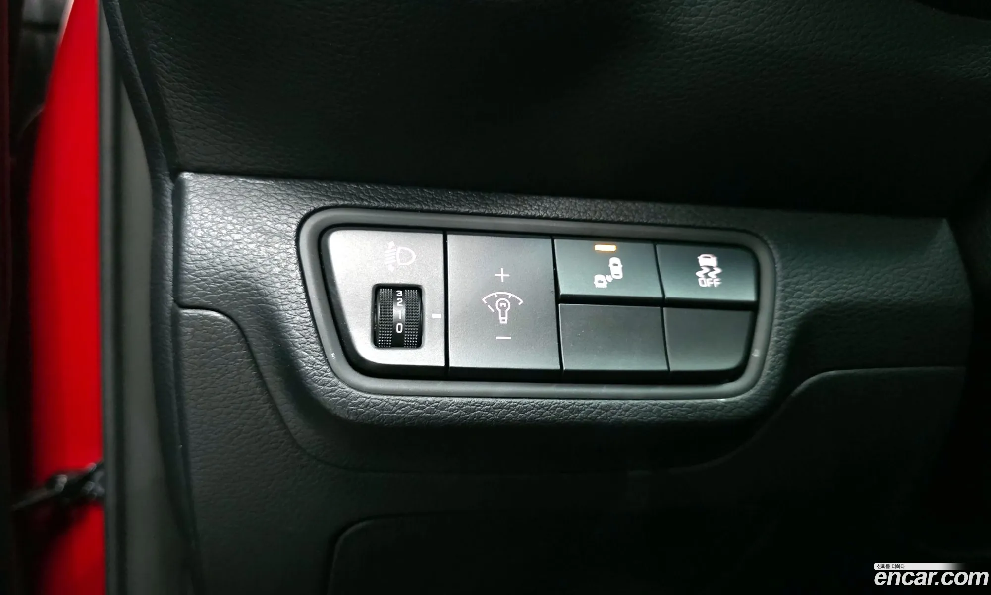 Kia K3 2024 — 18
