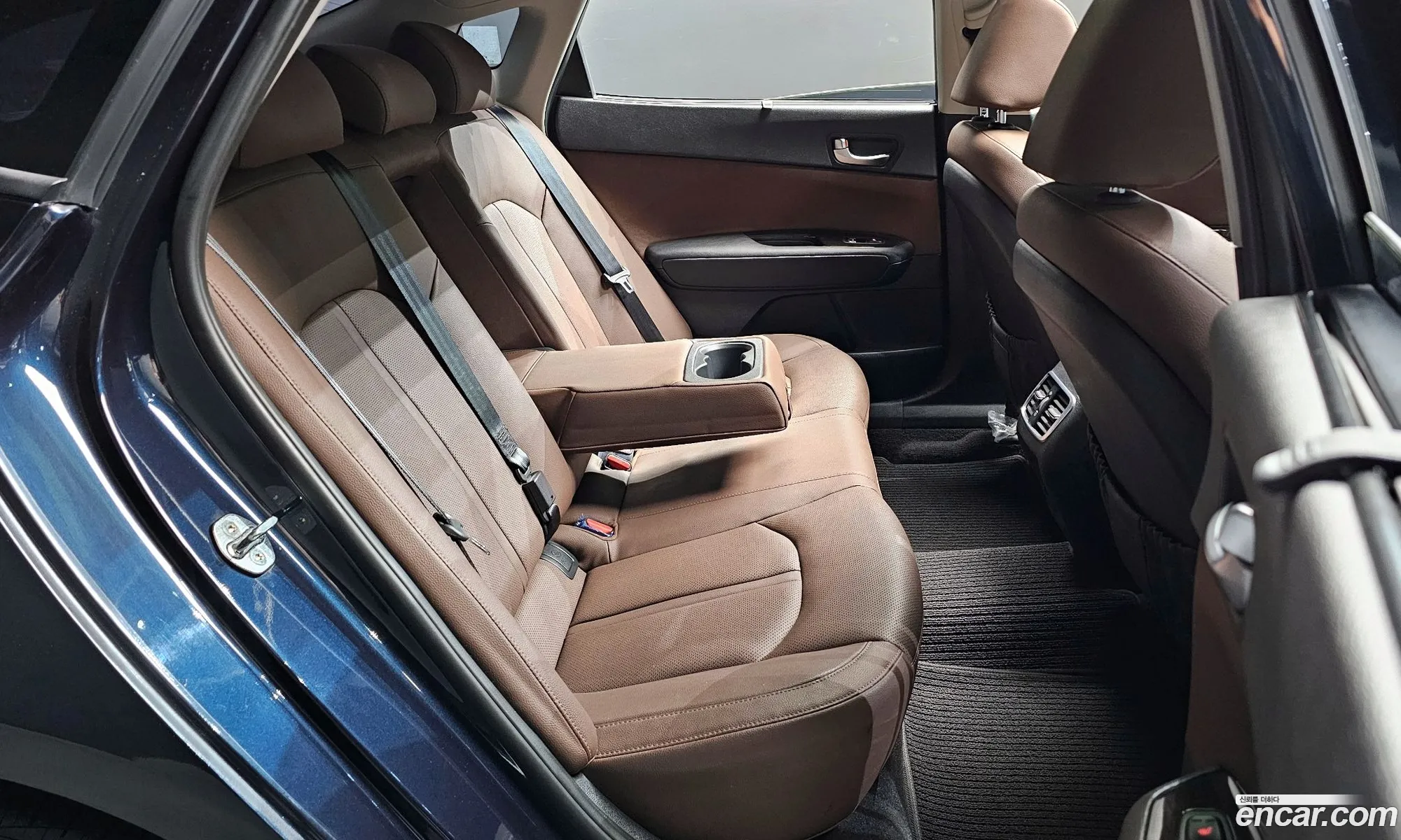 Kia K5 2017 — 12
