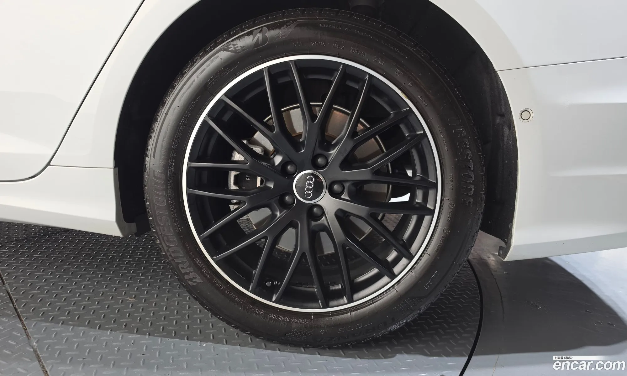 Audi A6 2021 WAUZZZF28MN028113 — 33