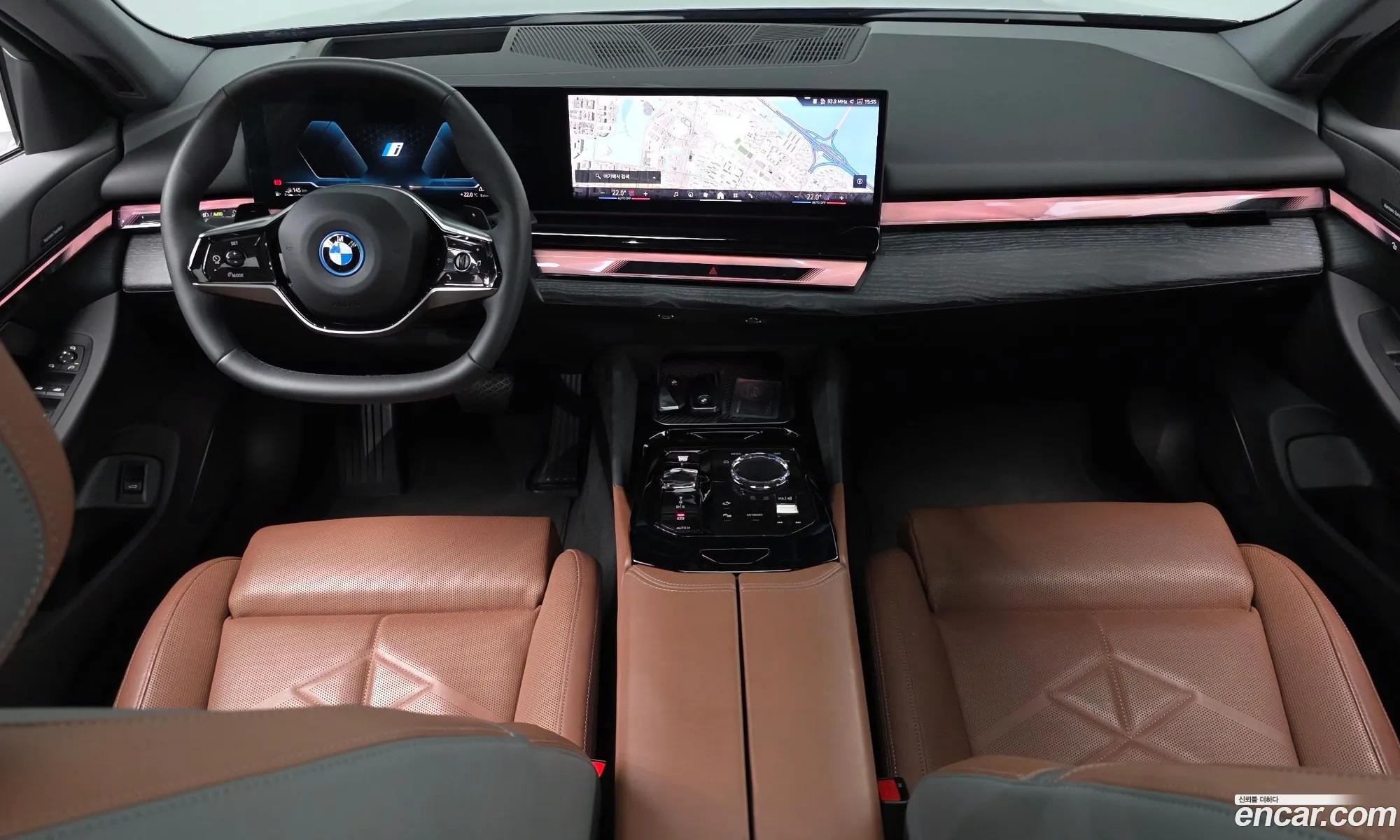 BMW 5 Series 2025 — 12