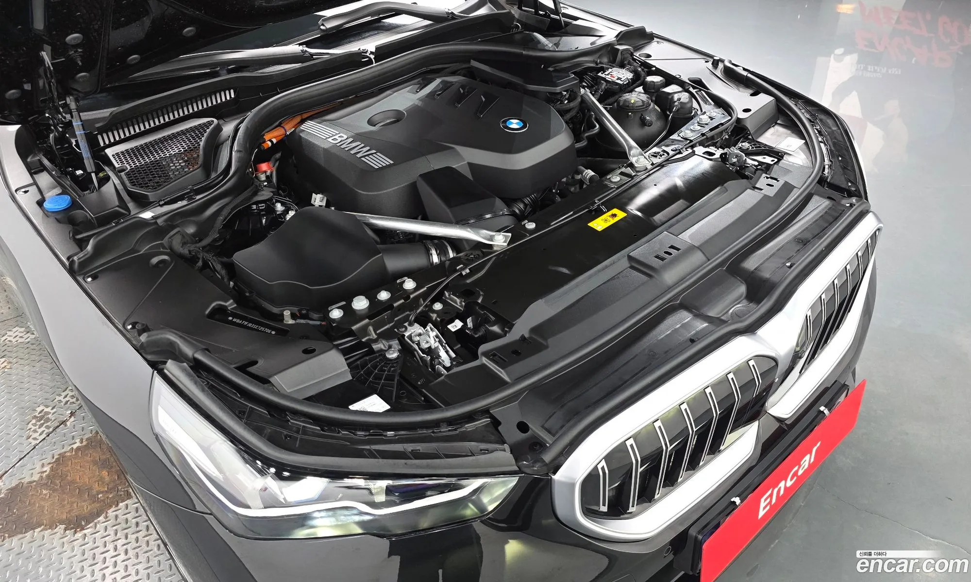 BMW 5 Series 2025 — 9