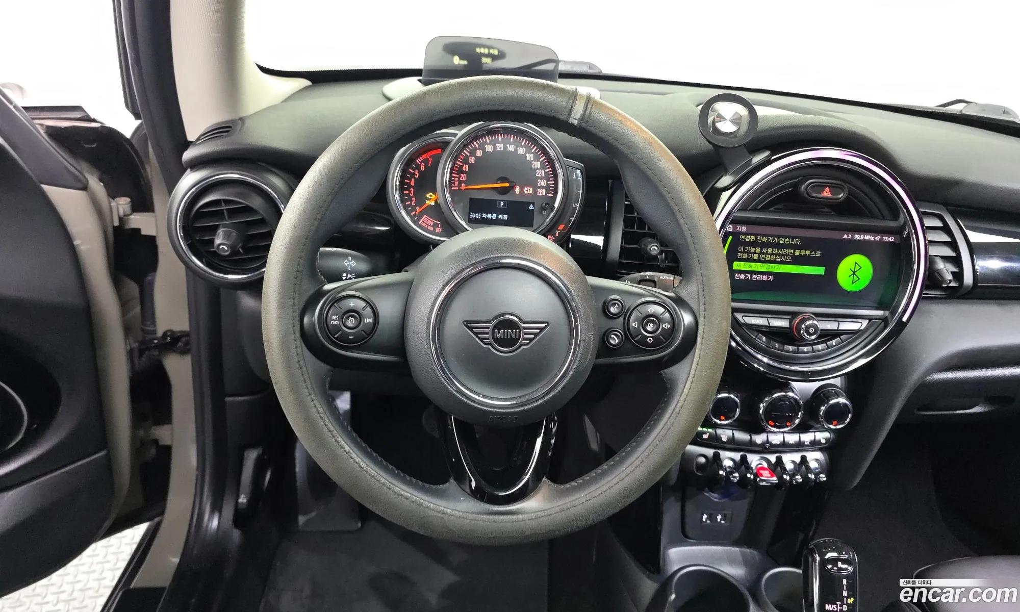Mini Cooper 2020 — 8