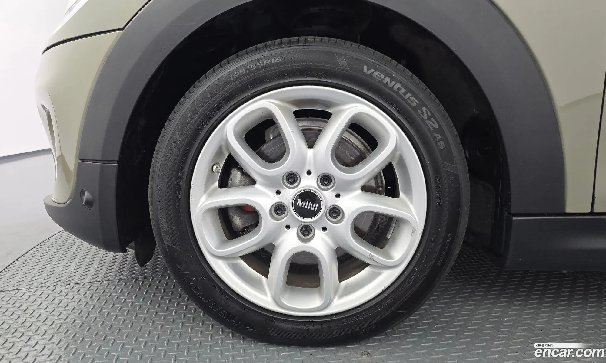 Mini Cooper 2020 — 4