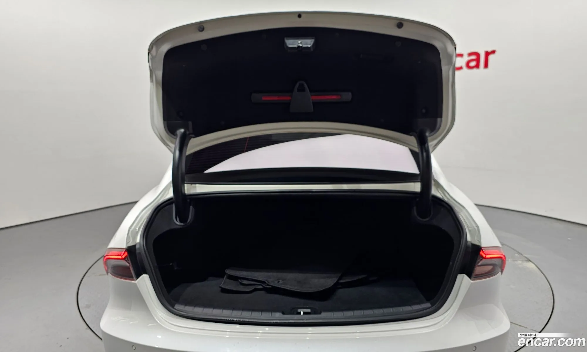 Hyundai Grandeur IG 2020 — 15