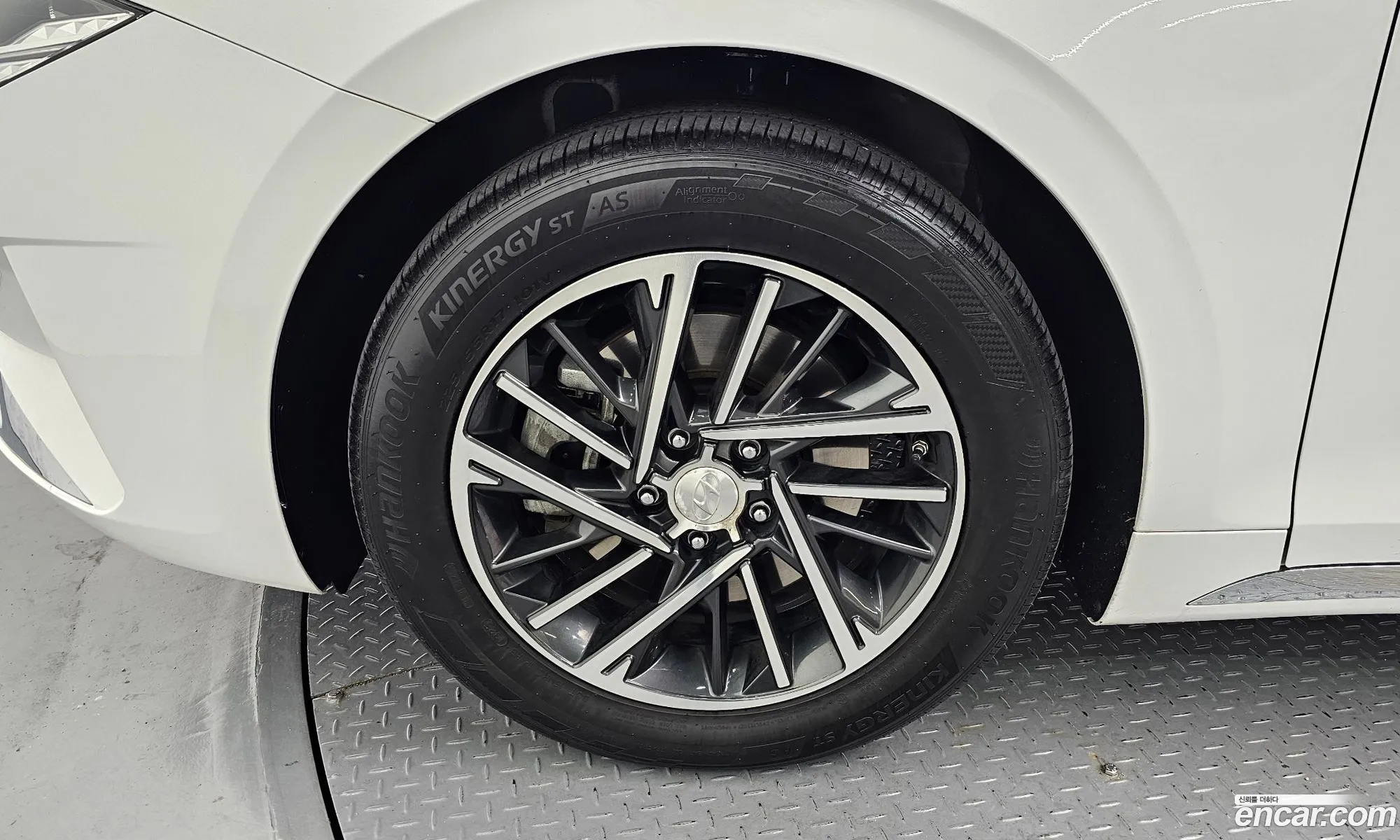 Hyundai Grandeur IG 2020 — 3