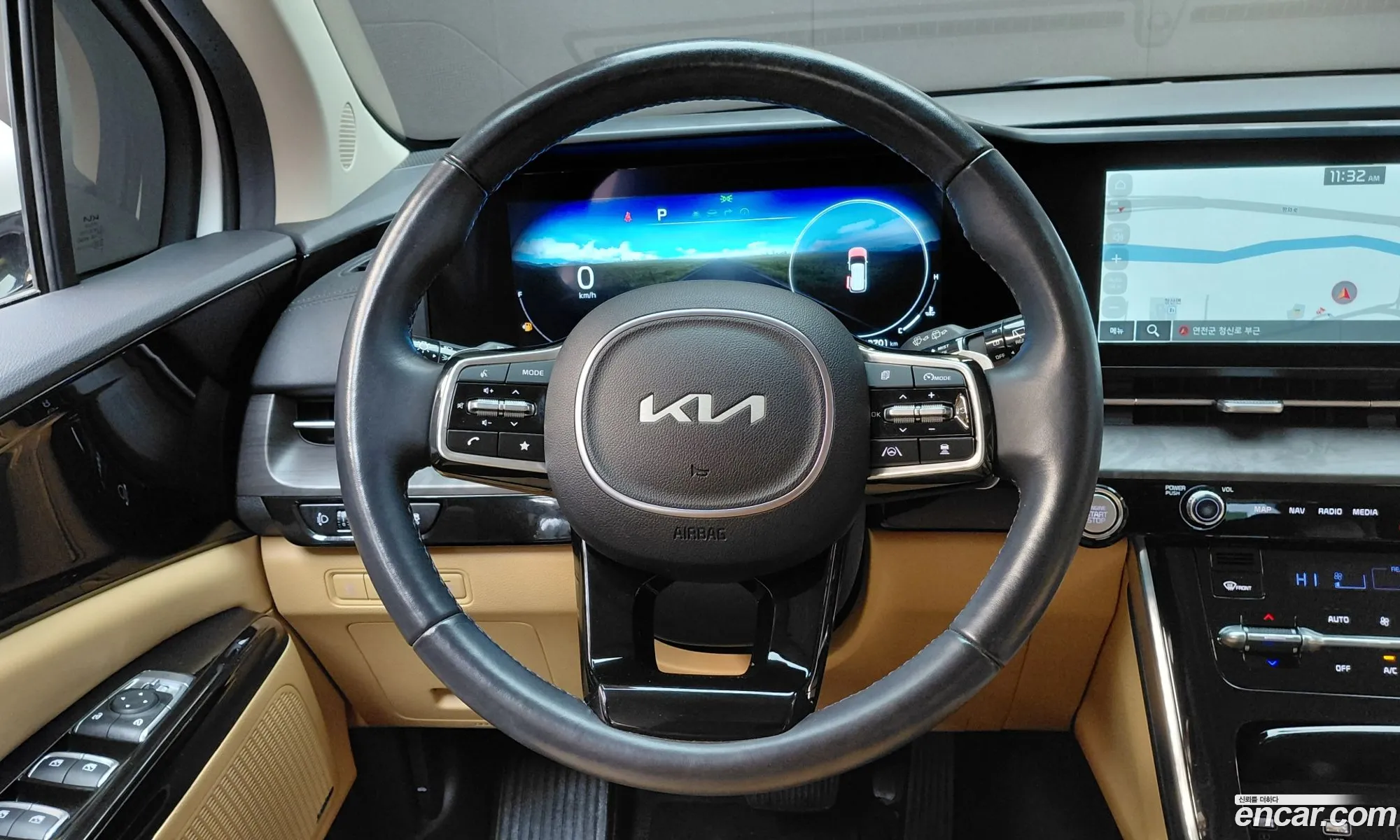 Kia Carnival 2022 — 17
