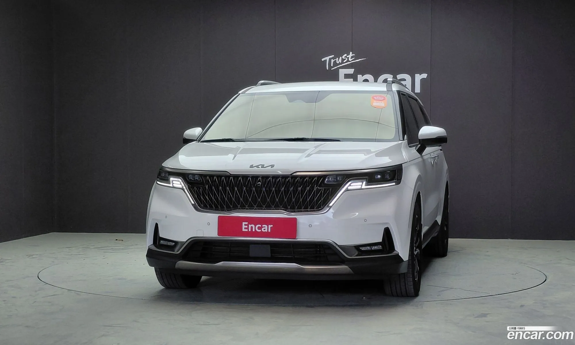 Kia Carnival 2022 — 28