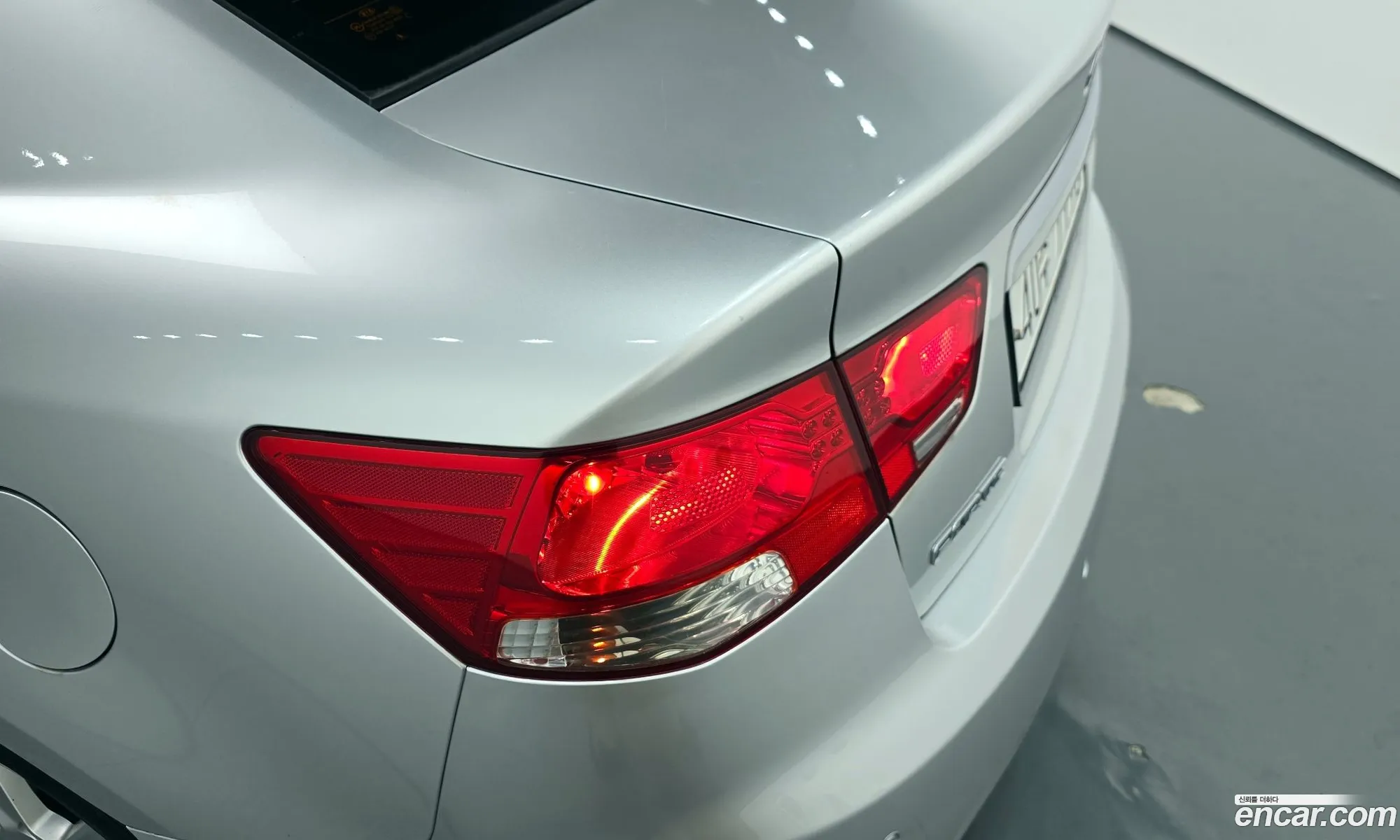 Kia Forte 2011 KNAFU415BCA951463 — 4