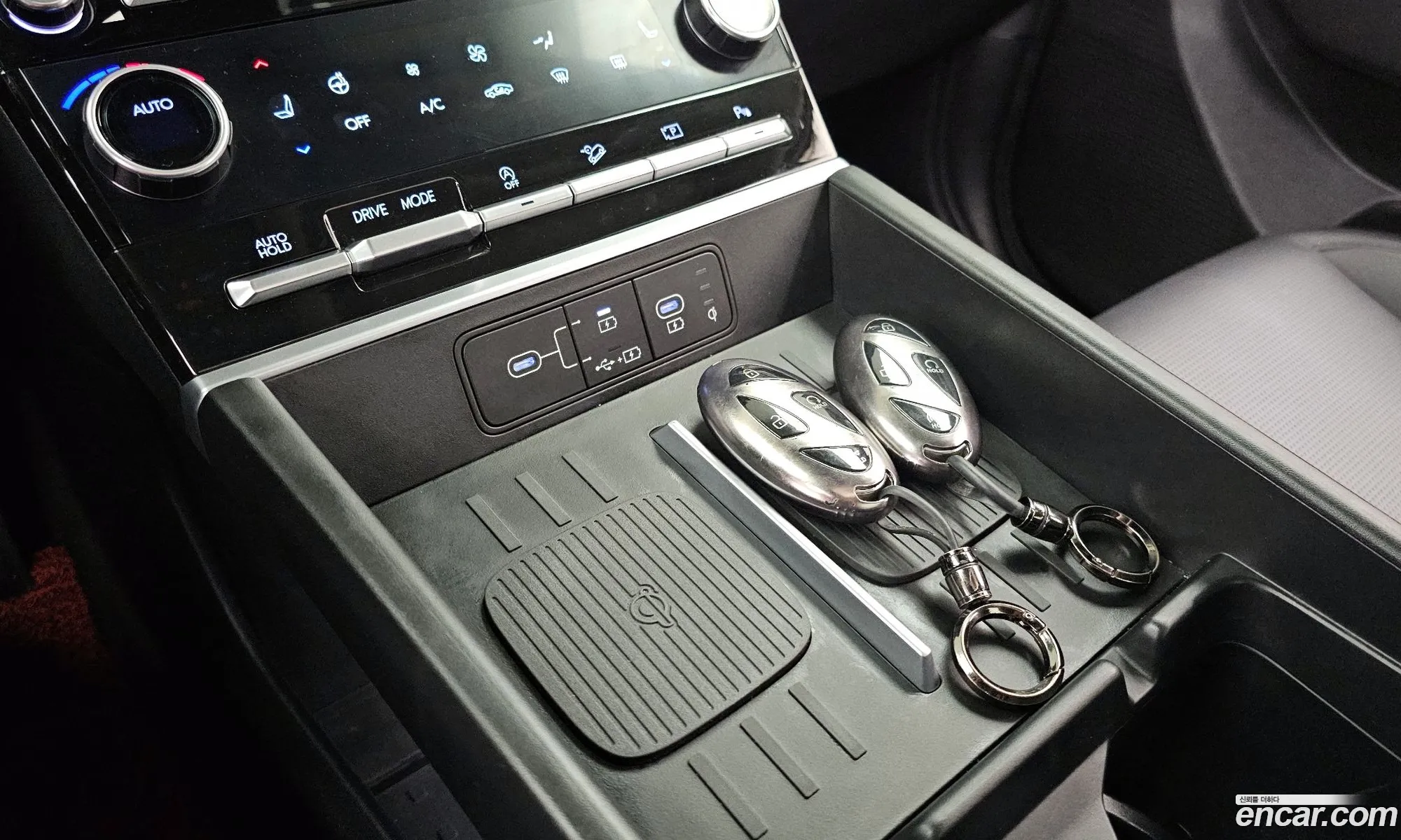 Hyundai Santa Fe 2024 — 30