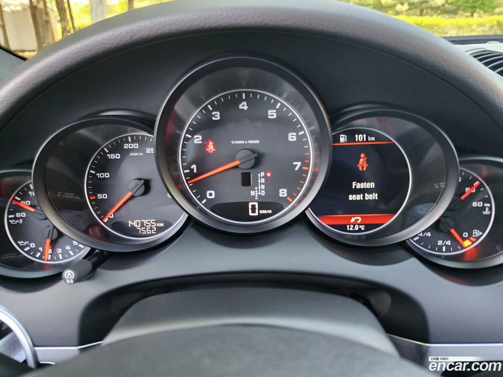 Porsche Cayenne 2012 — 14