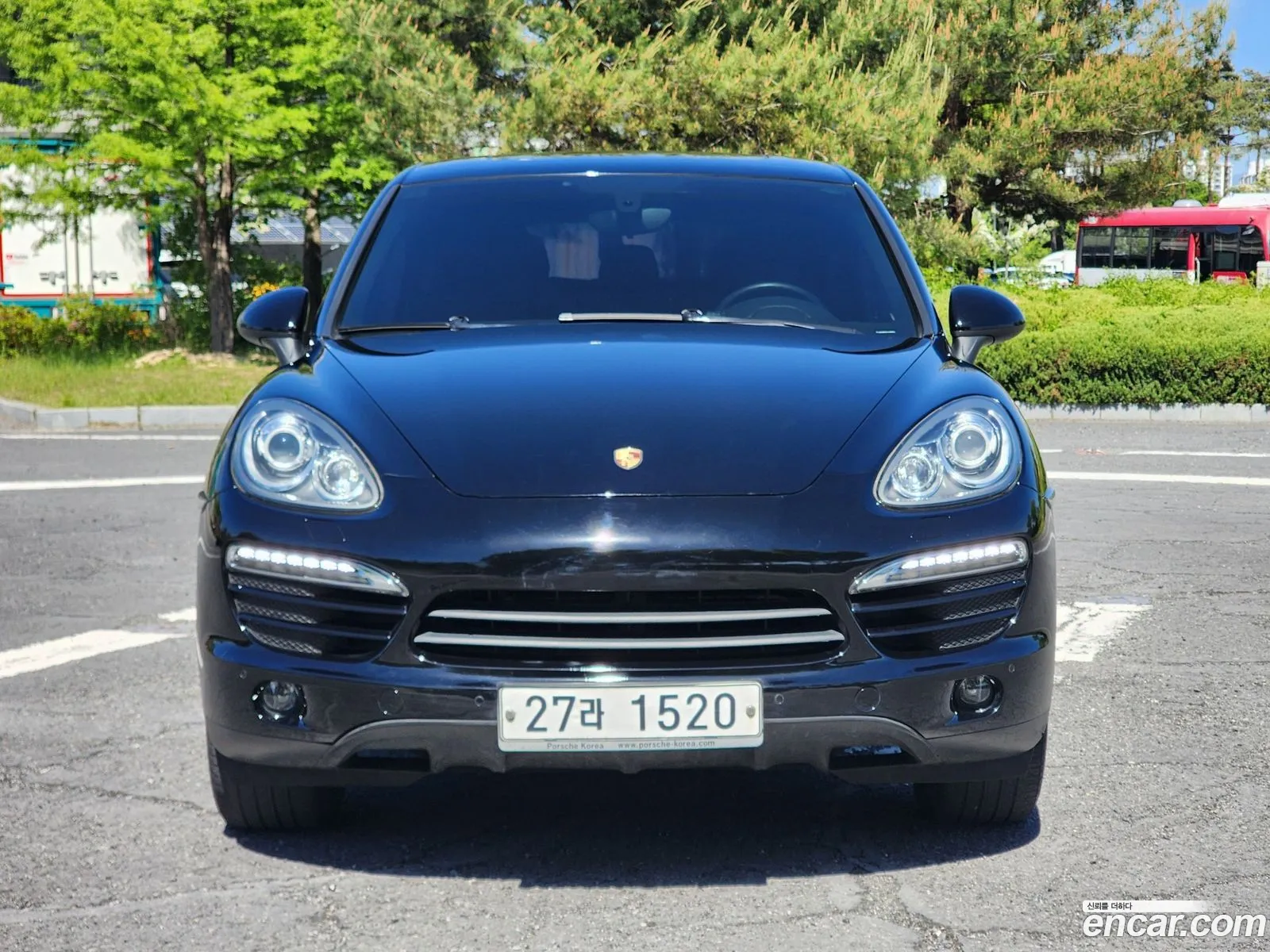 Porsche Cayenne 2012 — 16