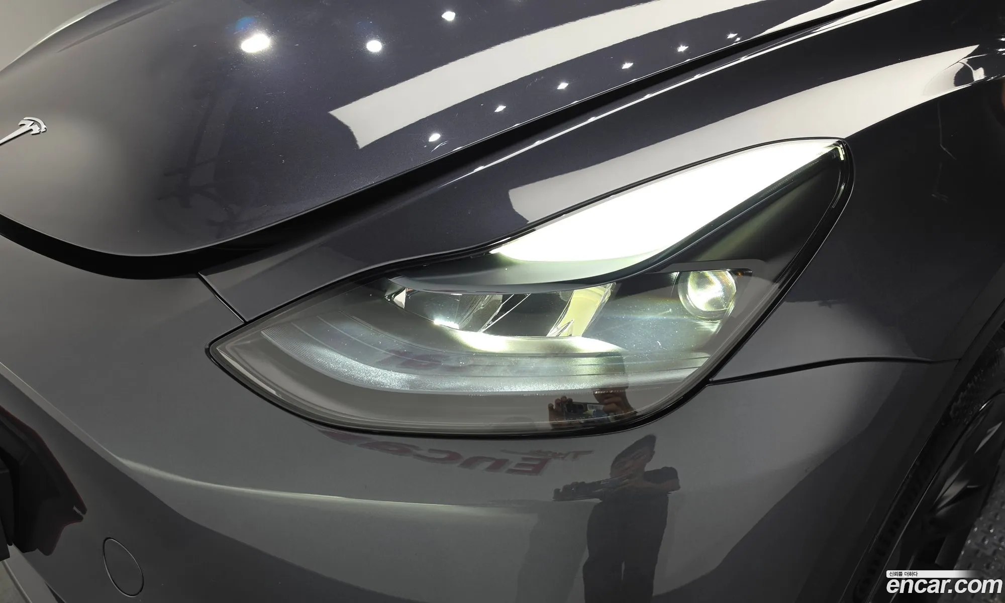 Tesla Model Y 2023 LRWYGCFS5PC103798 — 18