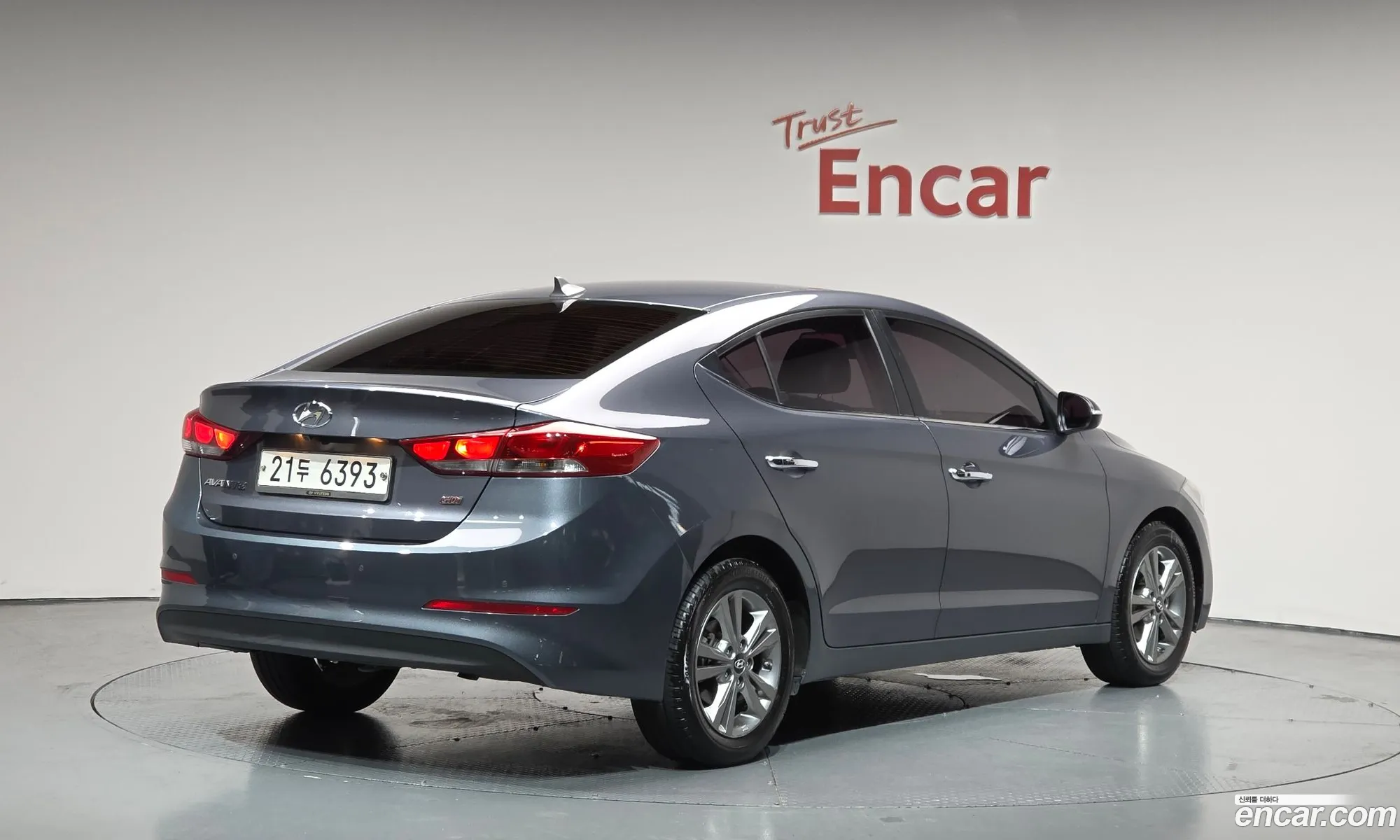 Hyundai Elantra AD 2017 — 19