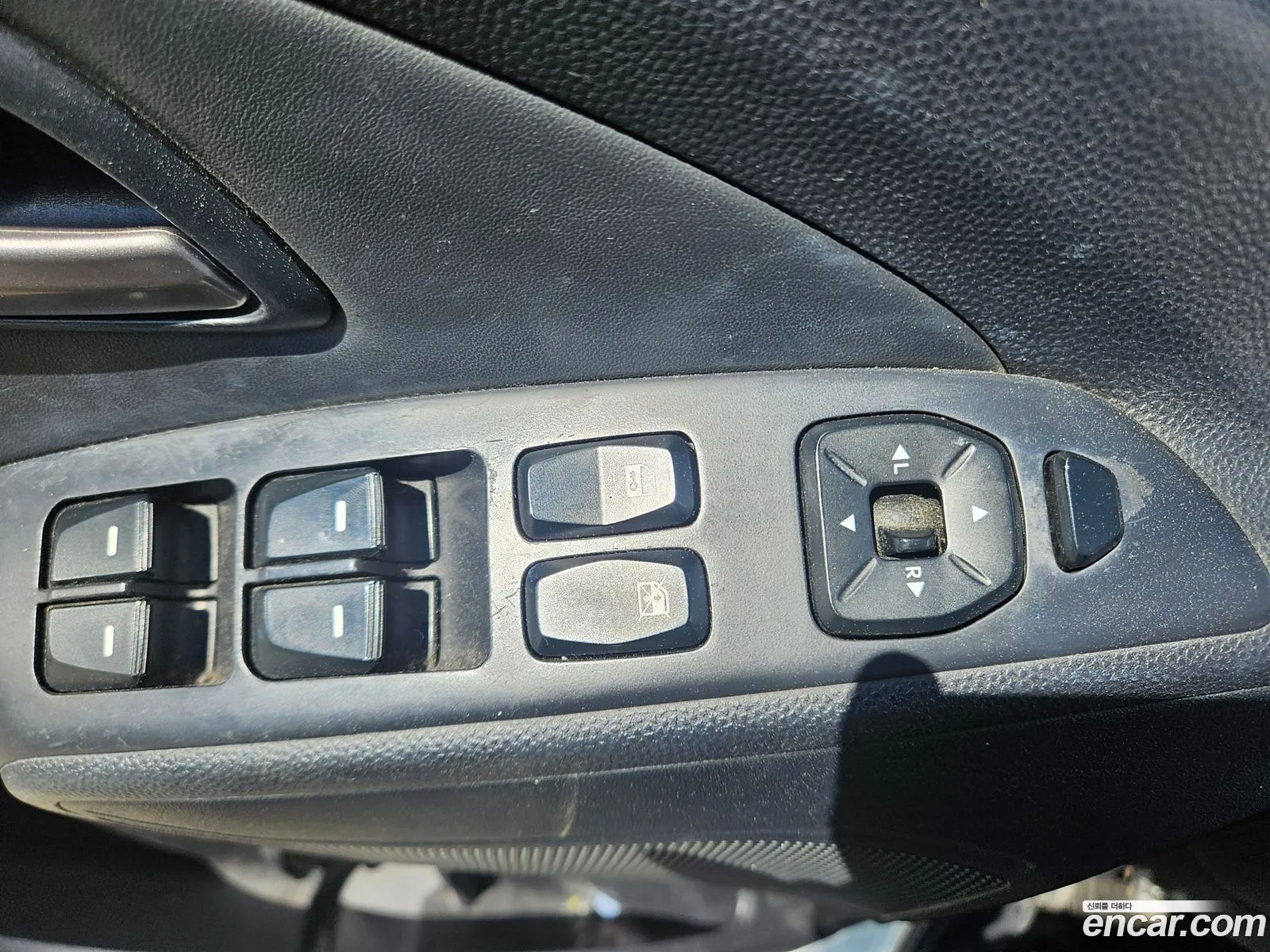 Hyundai Tucson ix 2009 — 11