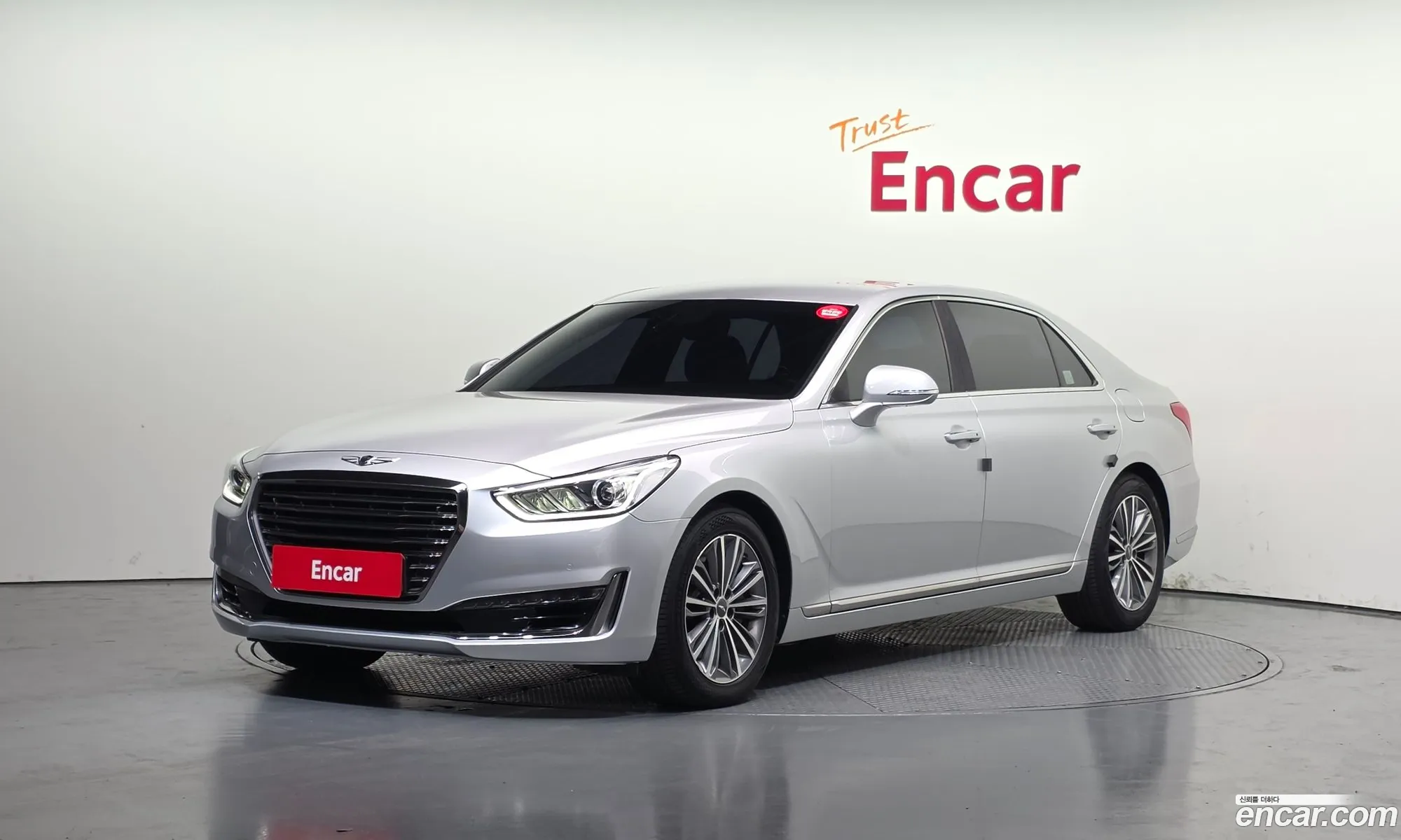 Genesis EQ900 2016 — 16