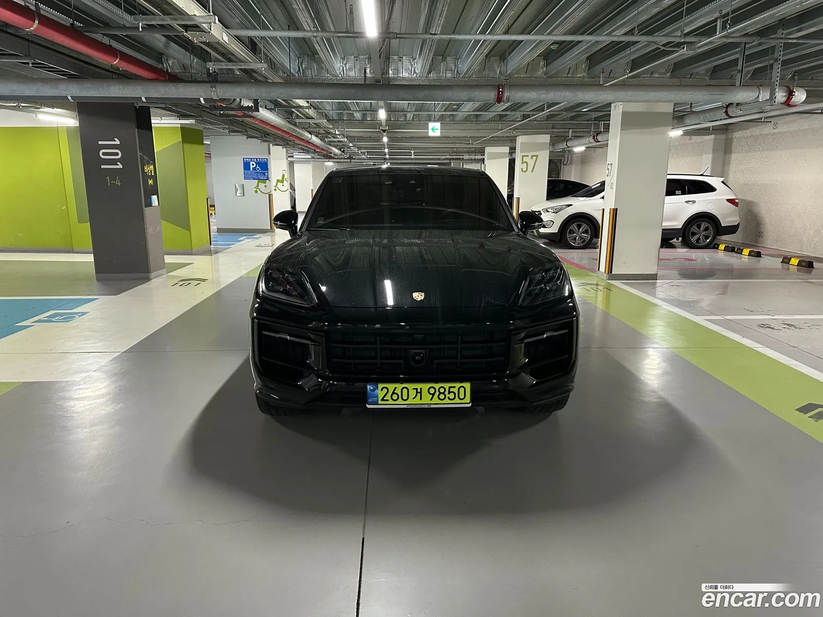 Porsche Cayenne 2025 — 3