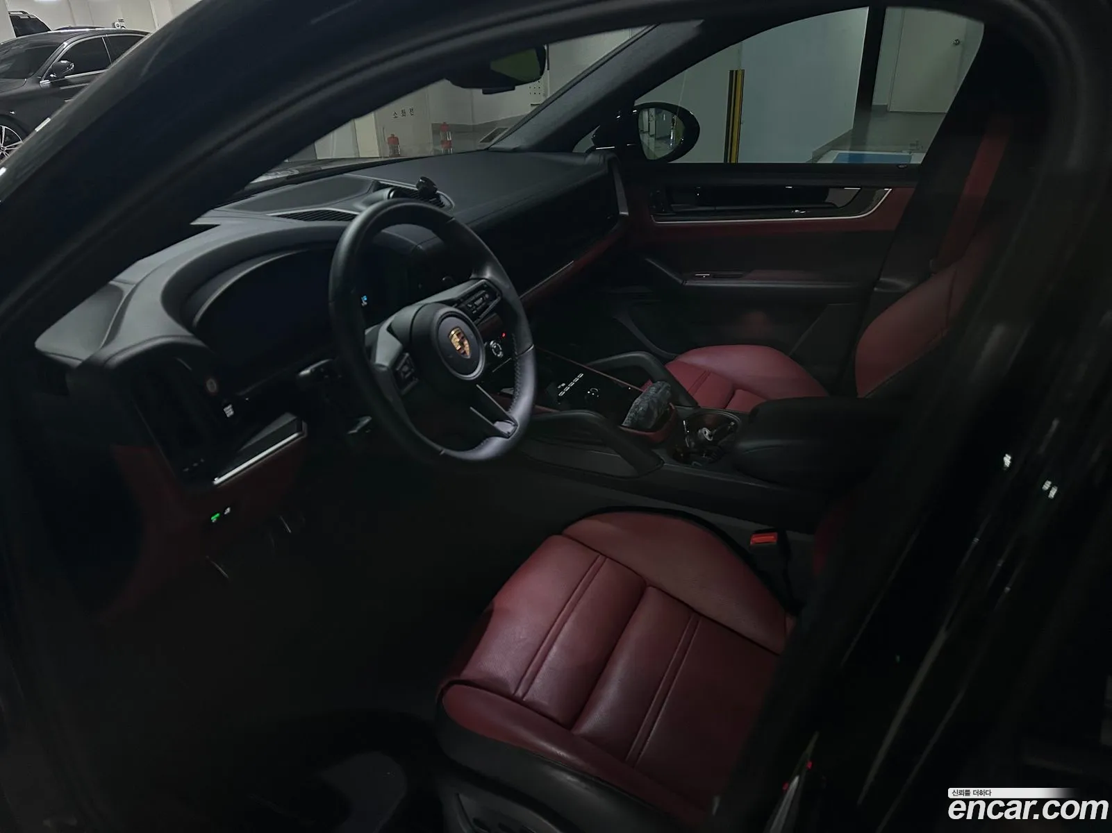 Porsche Cayenne 2025 — 14