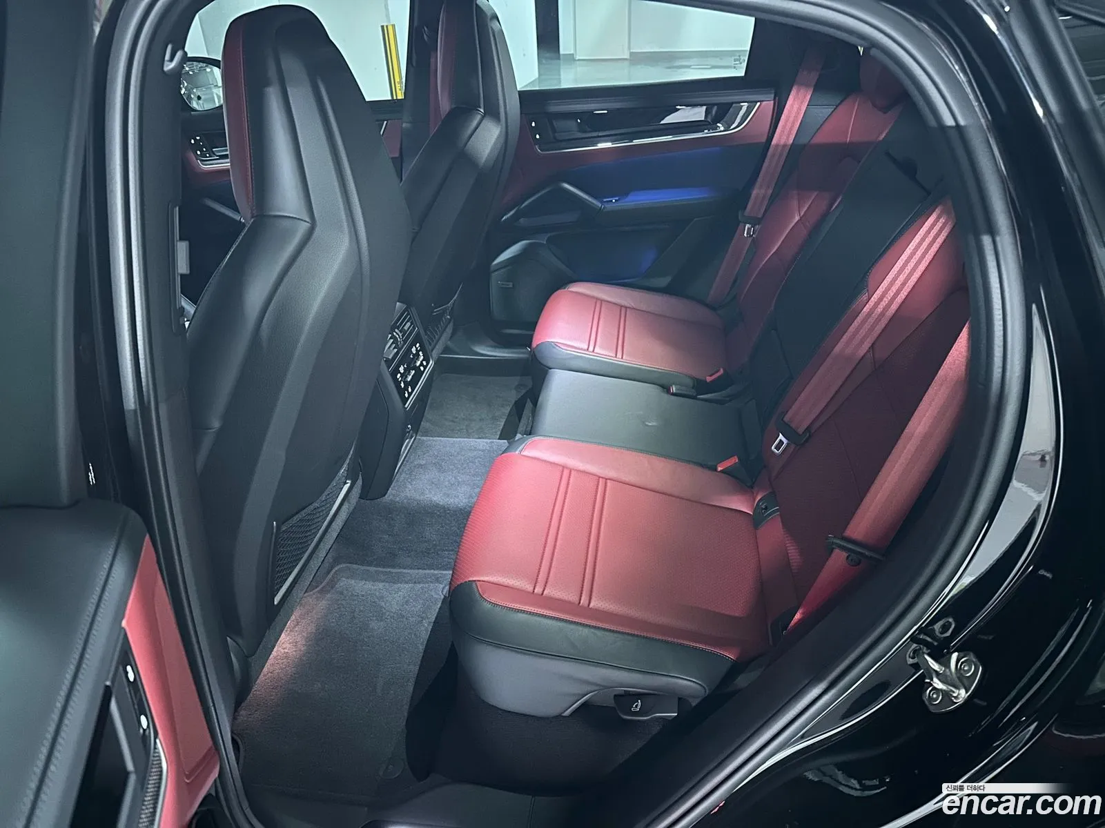 Porsche Cayenne 2025 — 11