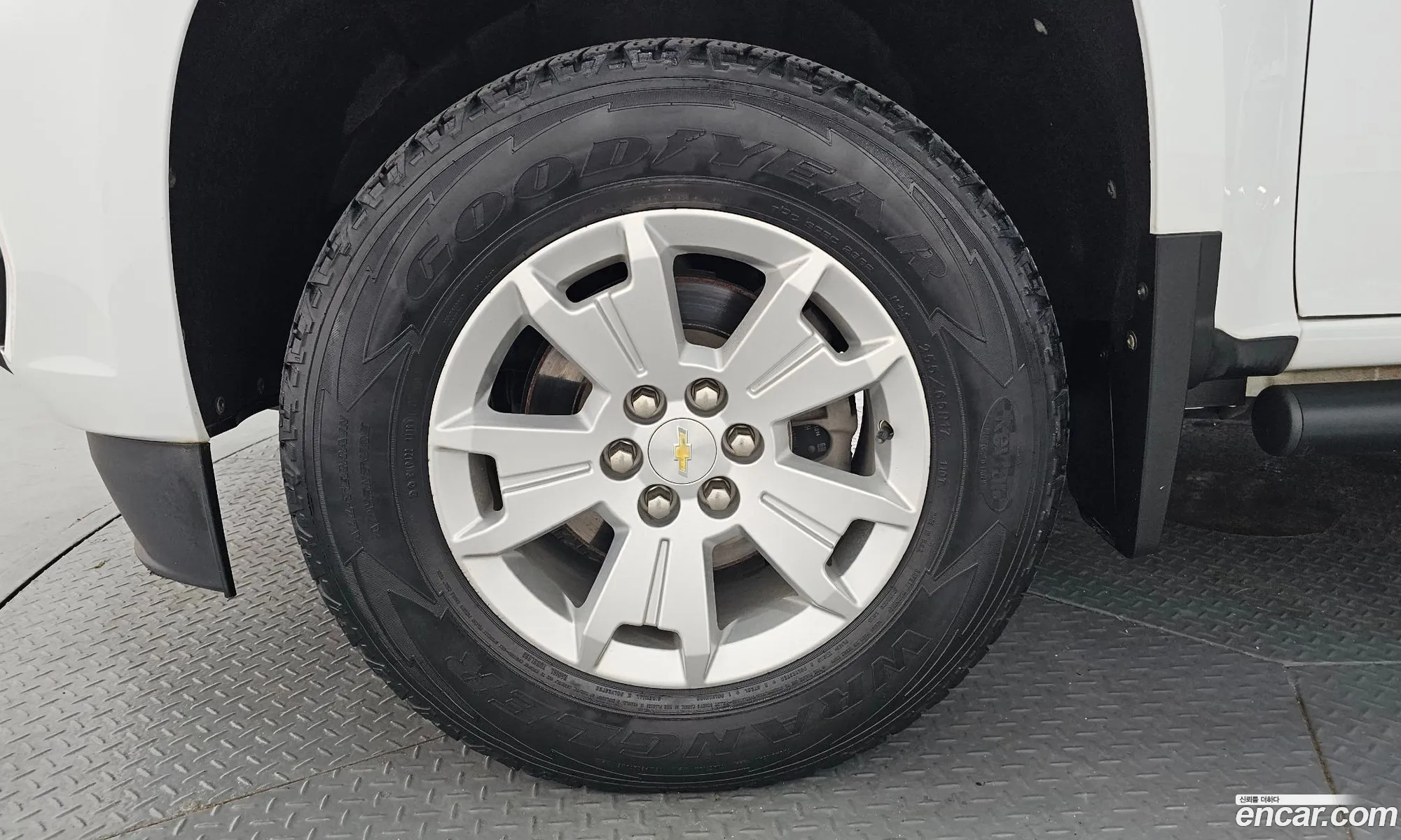 Chevrolet (GM Daewoo) Real New Colorado 2021 — 9