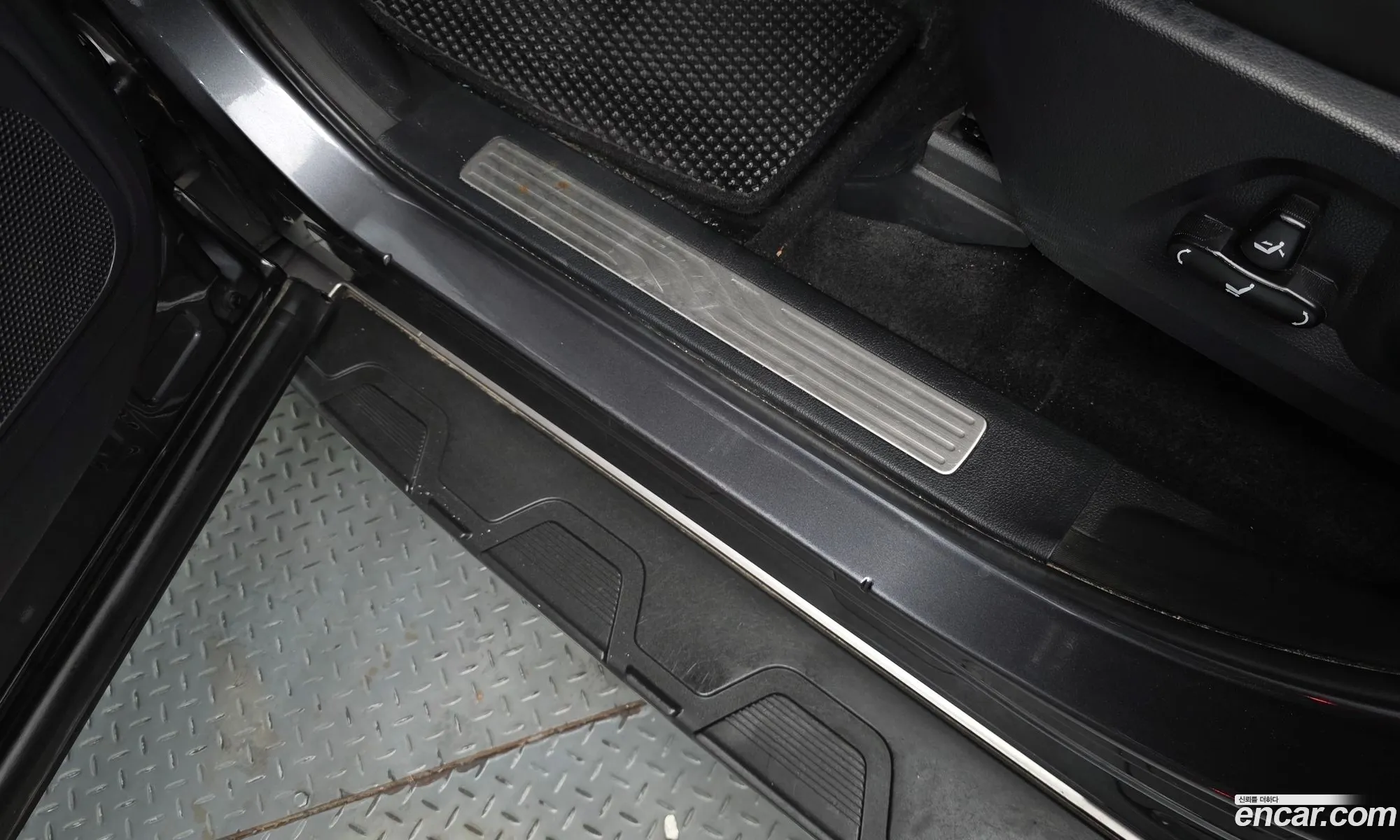 KG Mobility (SsangYong) Rexton Sports