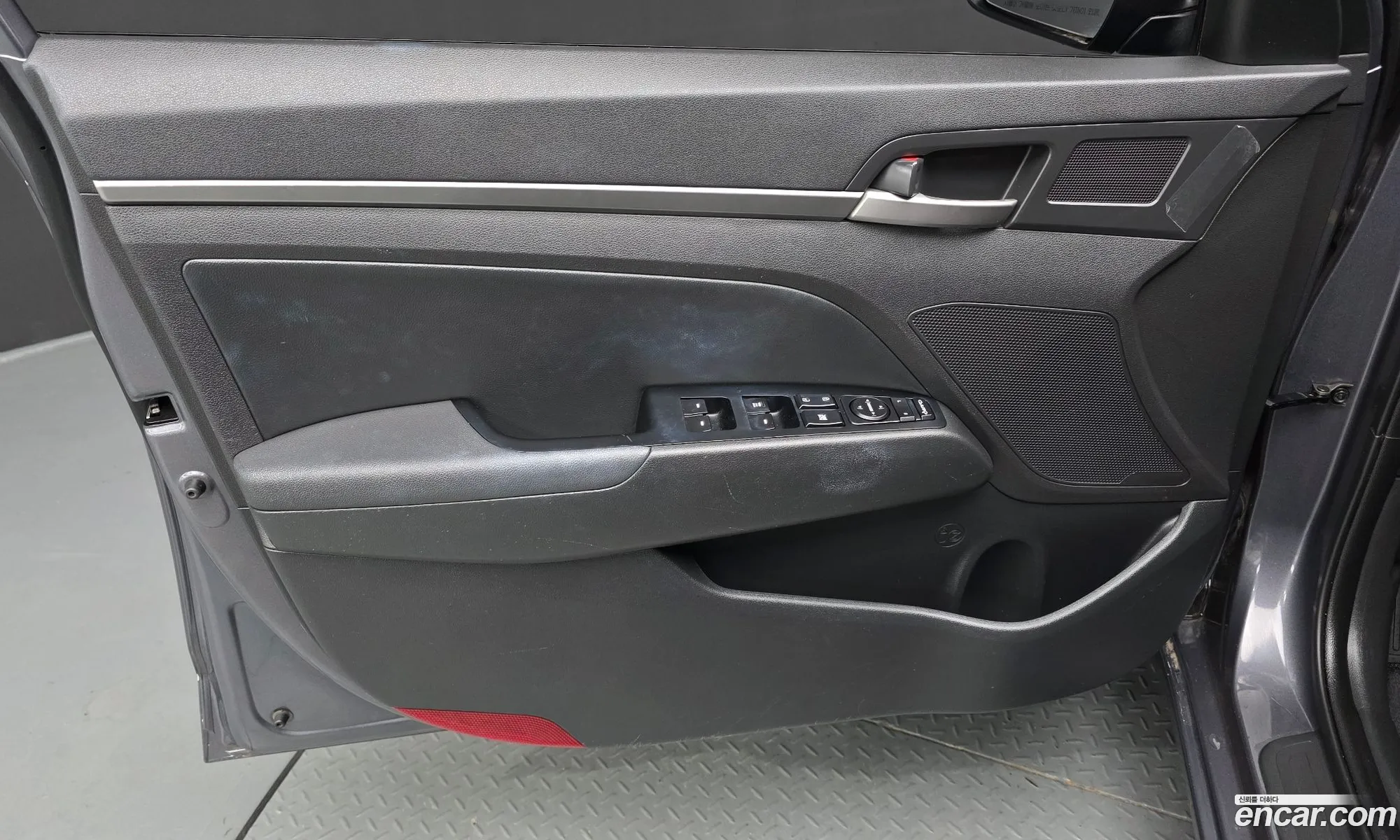 Hyundai Elantra AD 2017 — 19
