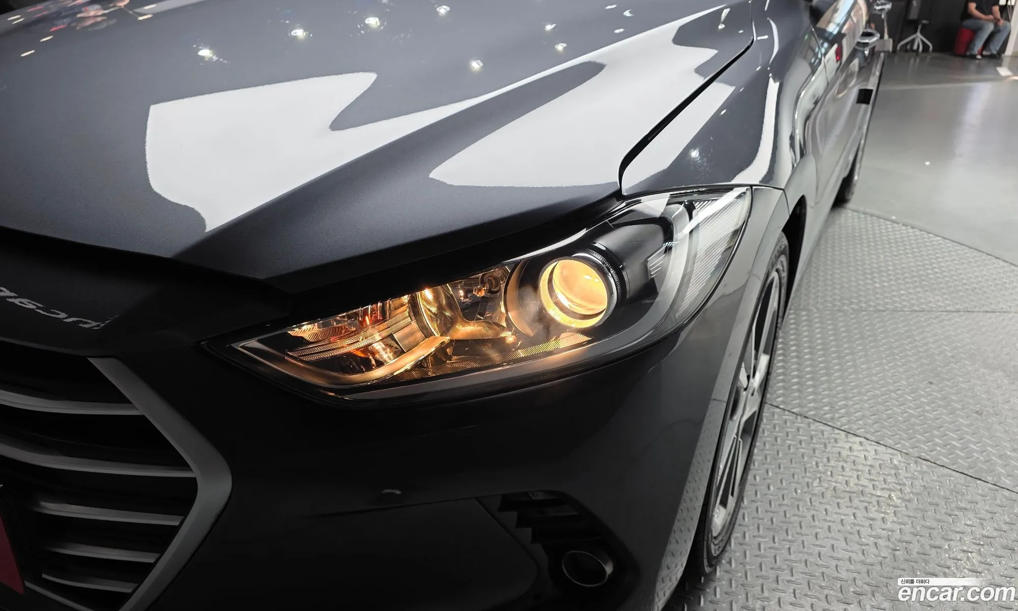 Hyundai Elantra AD 2017 — 11