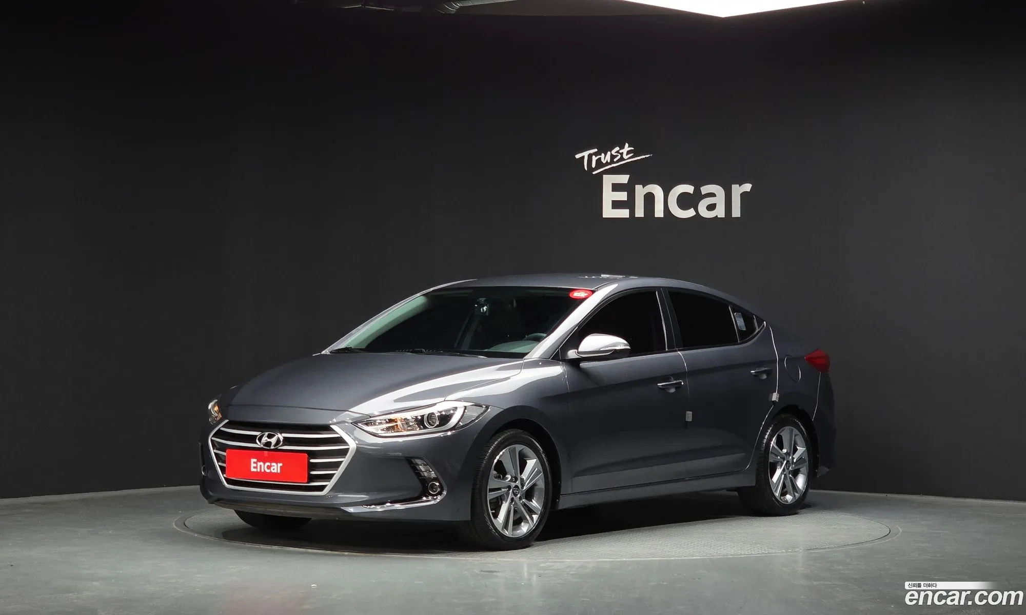 Hyundai Elantra AD 2017 — 4