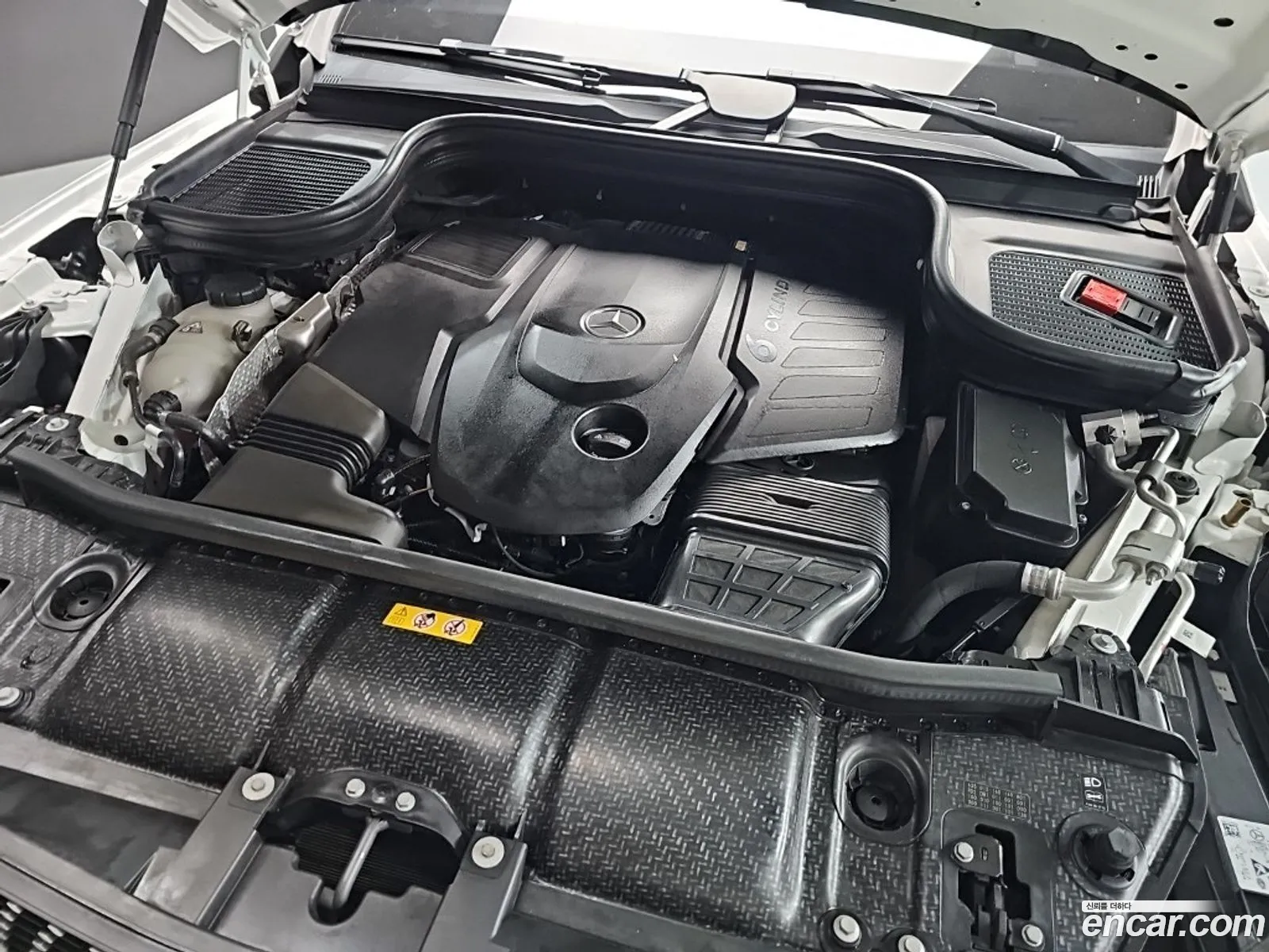 Mercedes-Benz GLE-Class W167 2023 — 11