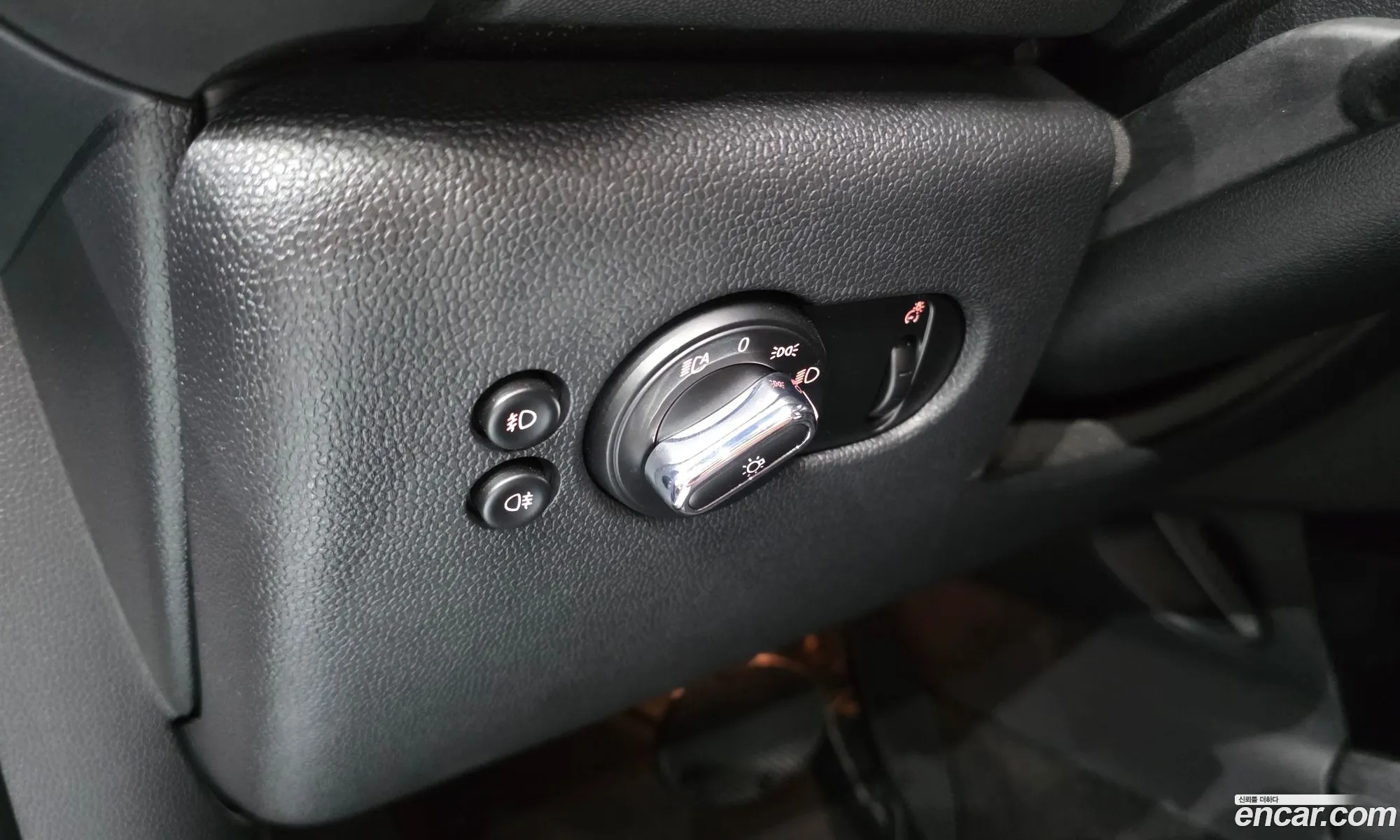 Mini Cooper 2019 WMWXP5101K2H40041 — 19