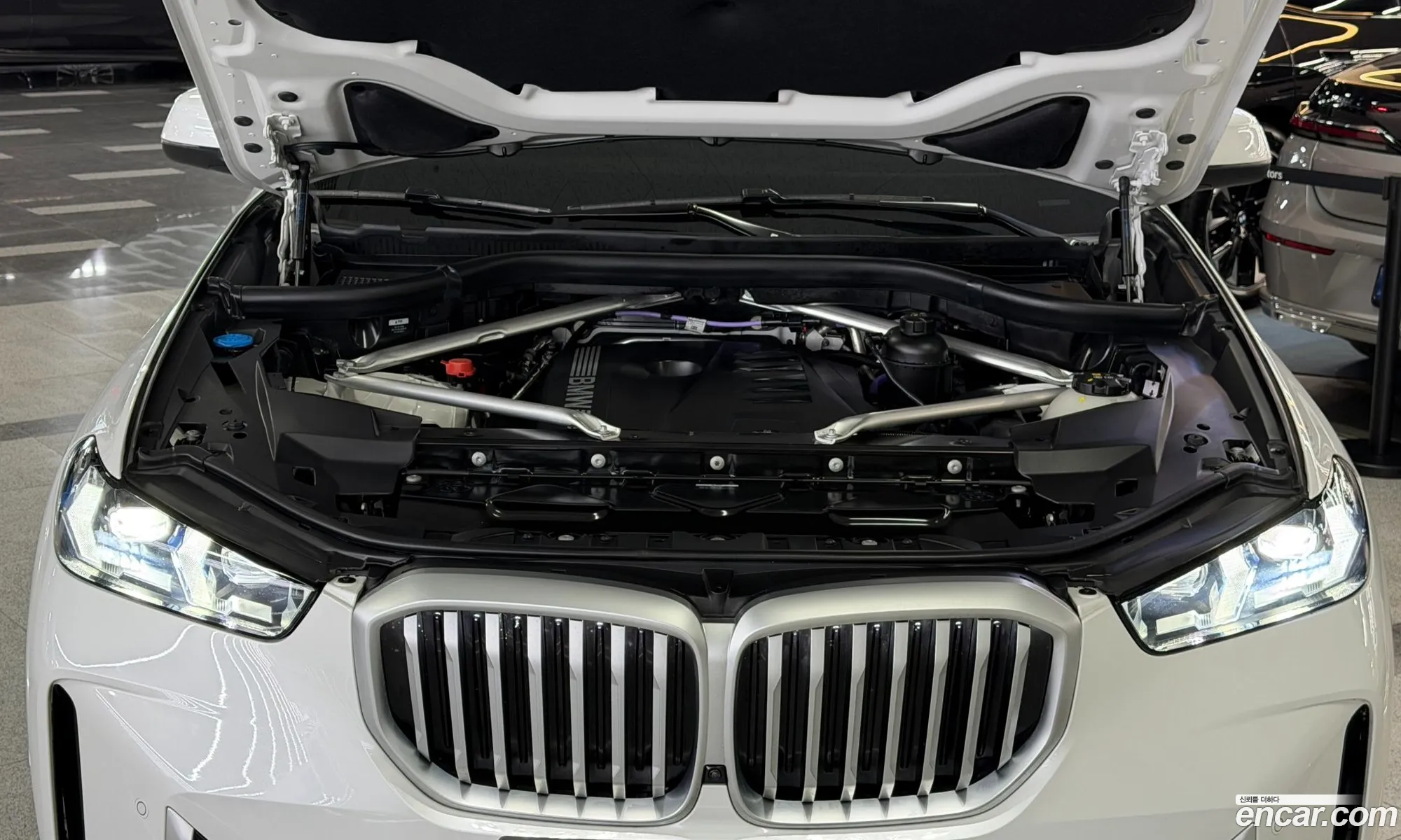 BMW X5 2024 — 7