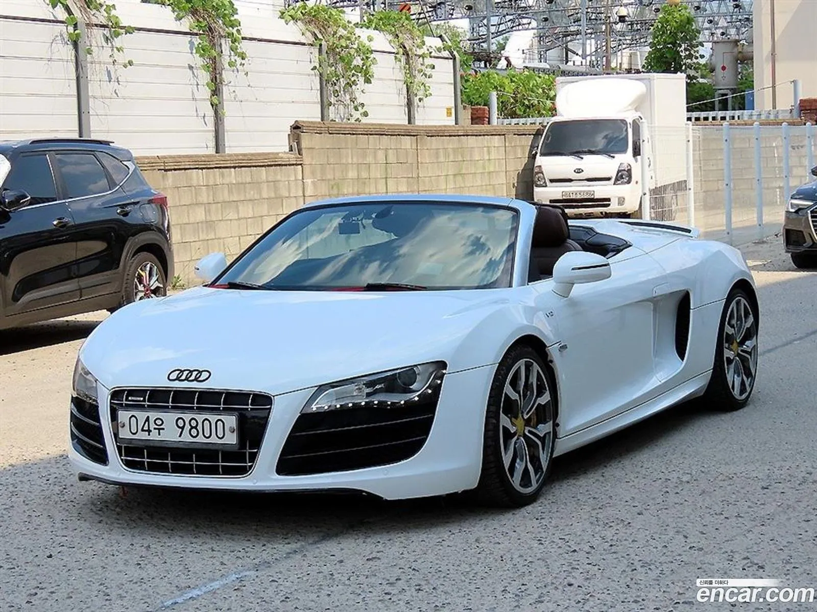 Audi R8 2011 — 13