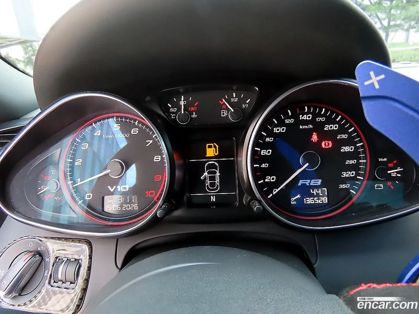 Audi R8 2011 — 10