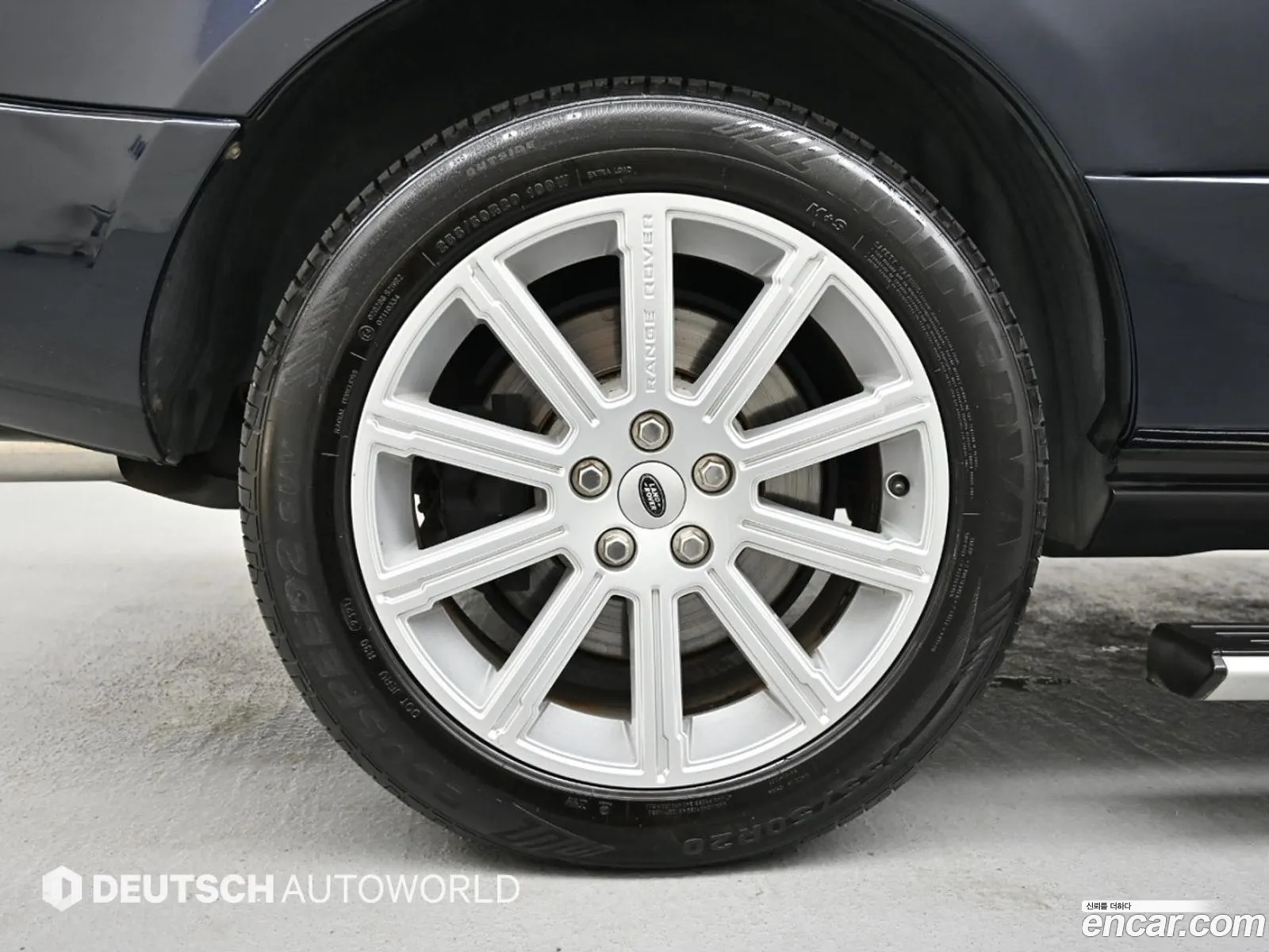 Land Rover Range Rover 2010 — 12