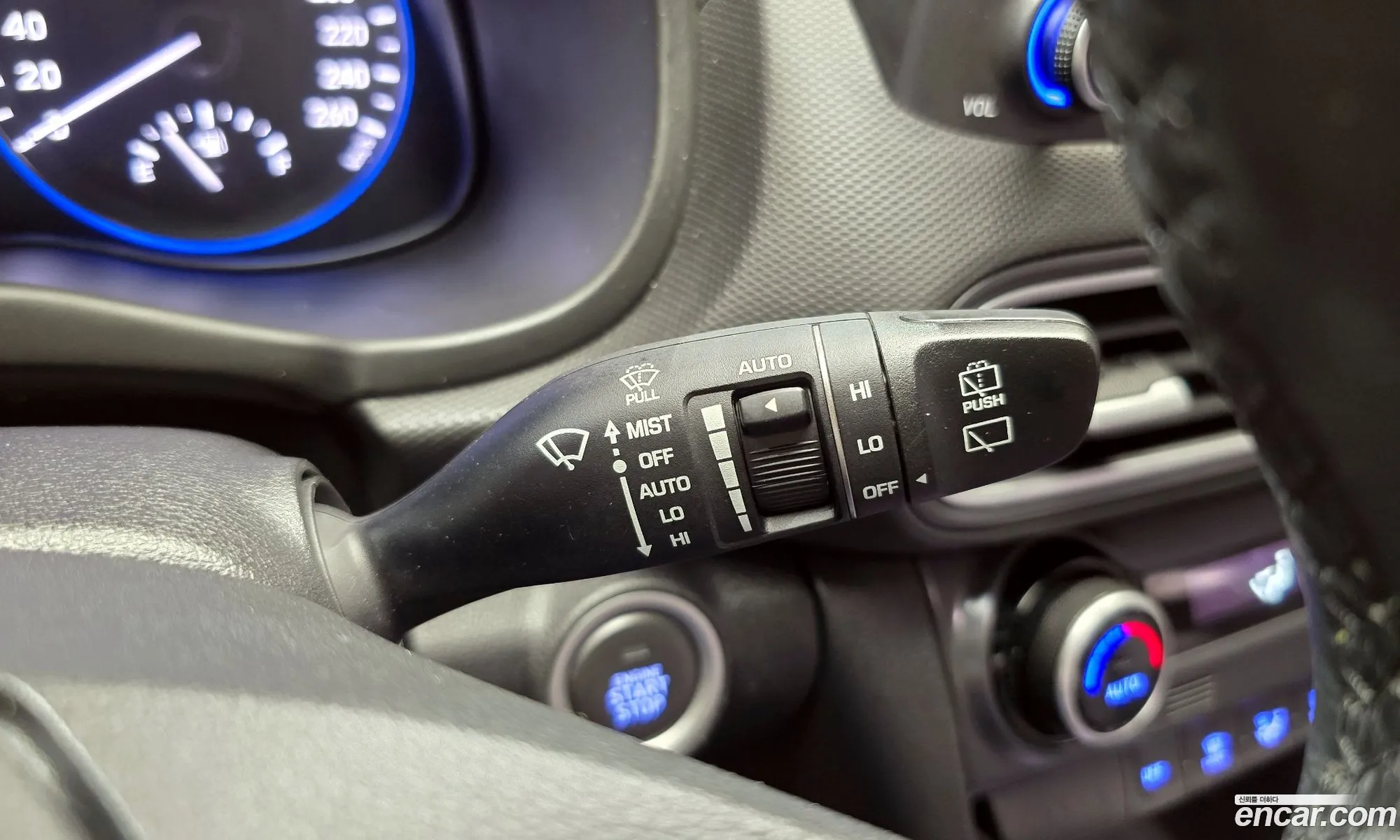 Hyundai Kona 2017 — 21