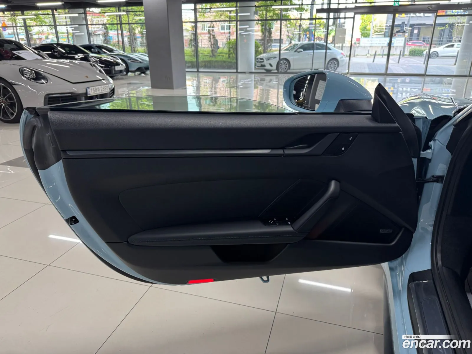 Porsche 911 2025 — 13