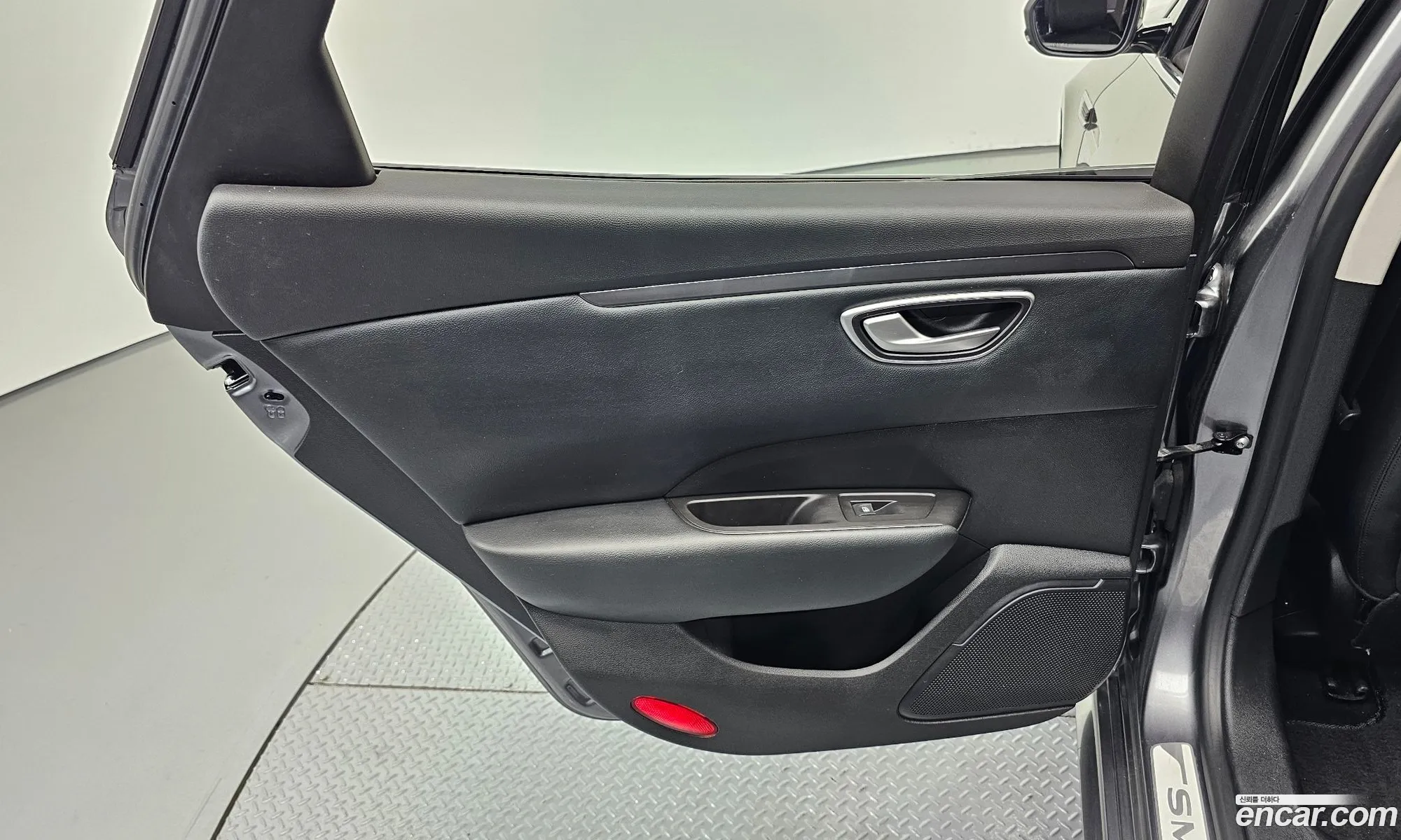 Renault Korea (Samsung) SM6 2017 — 9