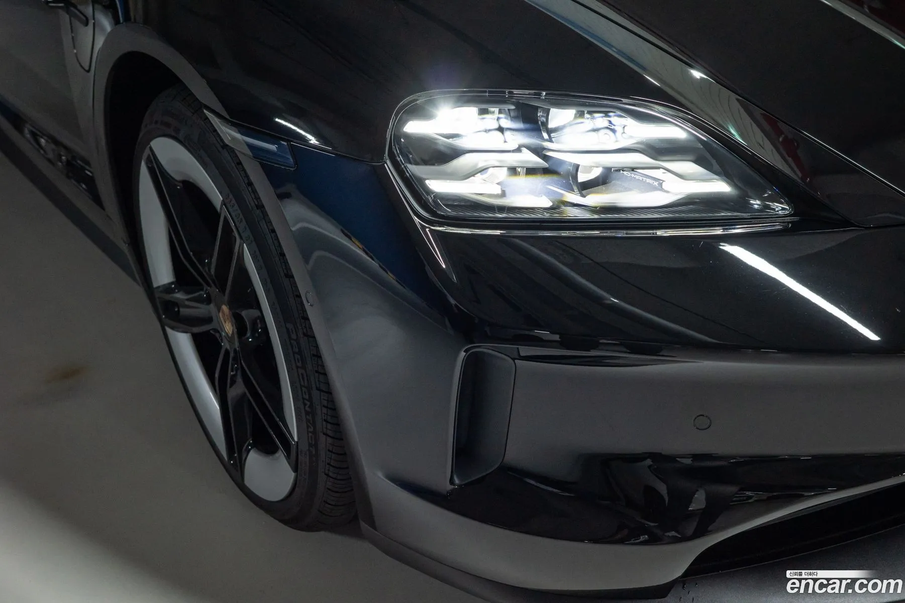 Porsche Taycan 2026 — 5