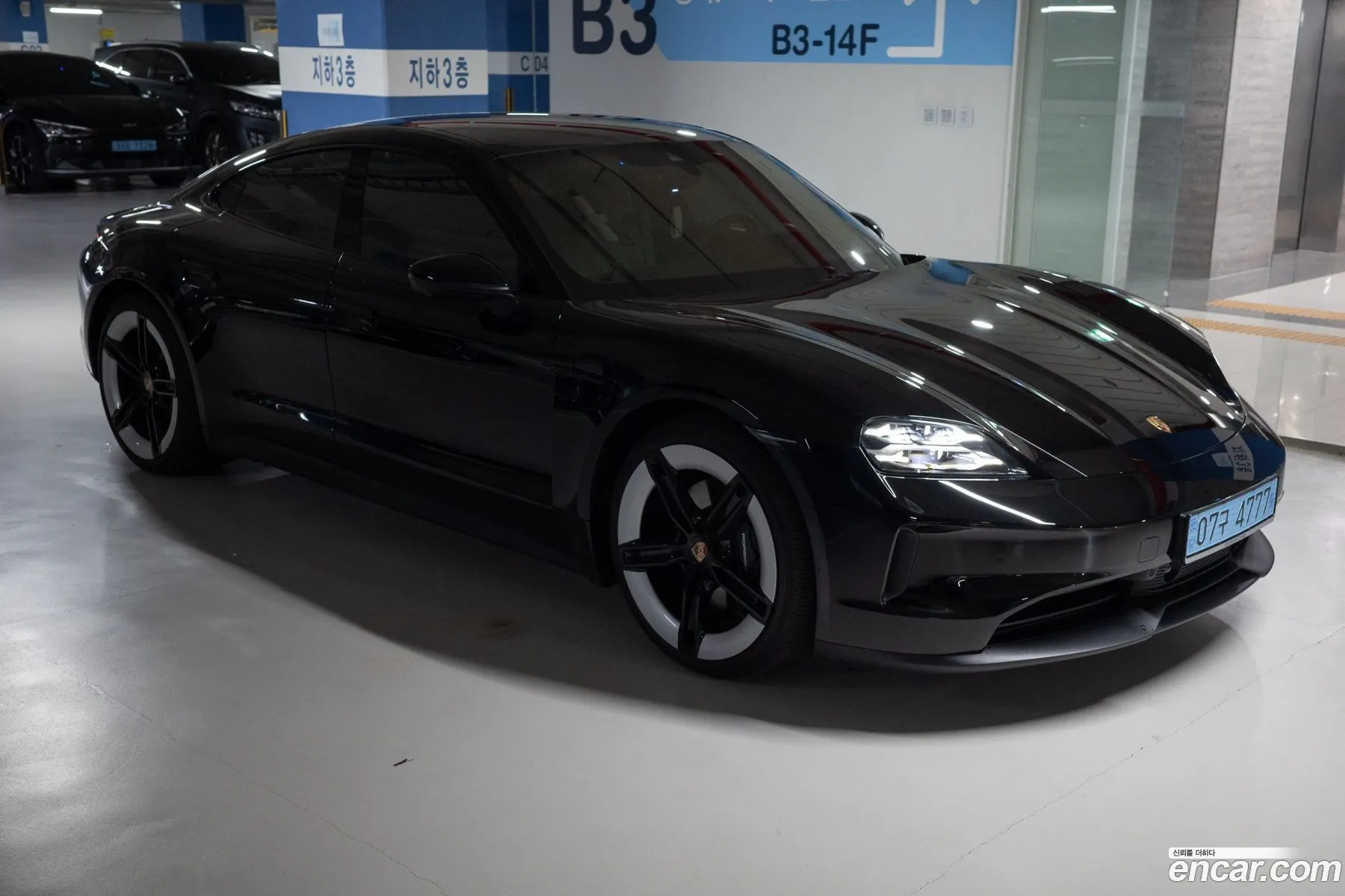 Porsche Taycan 2026 — 11
