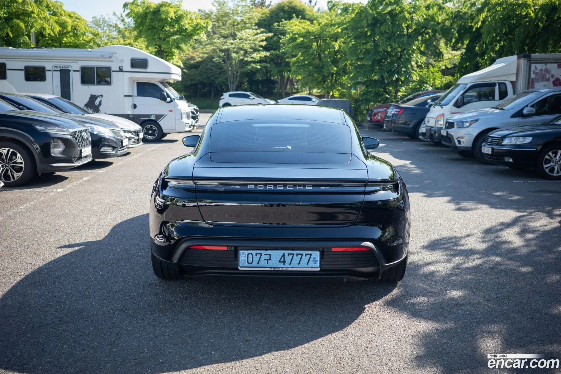 Porsche Taycan 2026 — 4