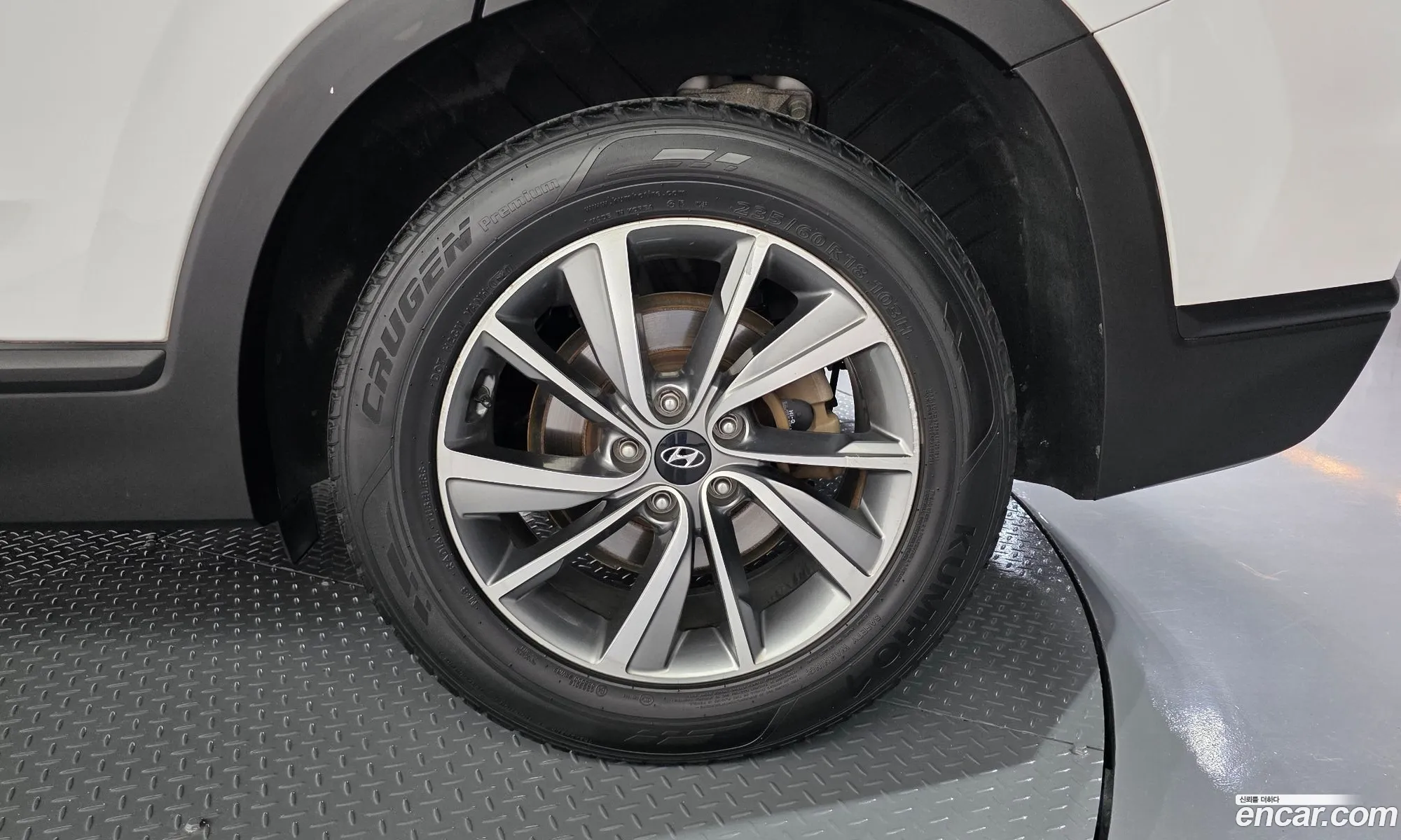 Hyundai Santa Fe TM 2018 — 18
