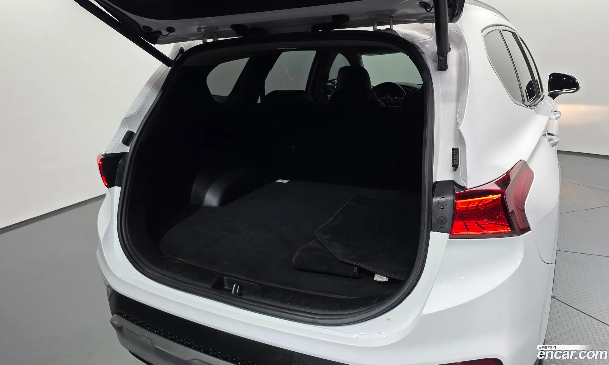 Hyundai Santa Fe TM 2018 — 29