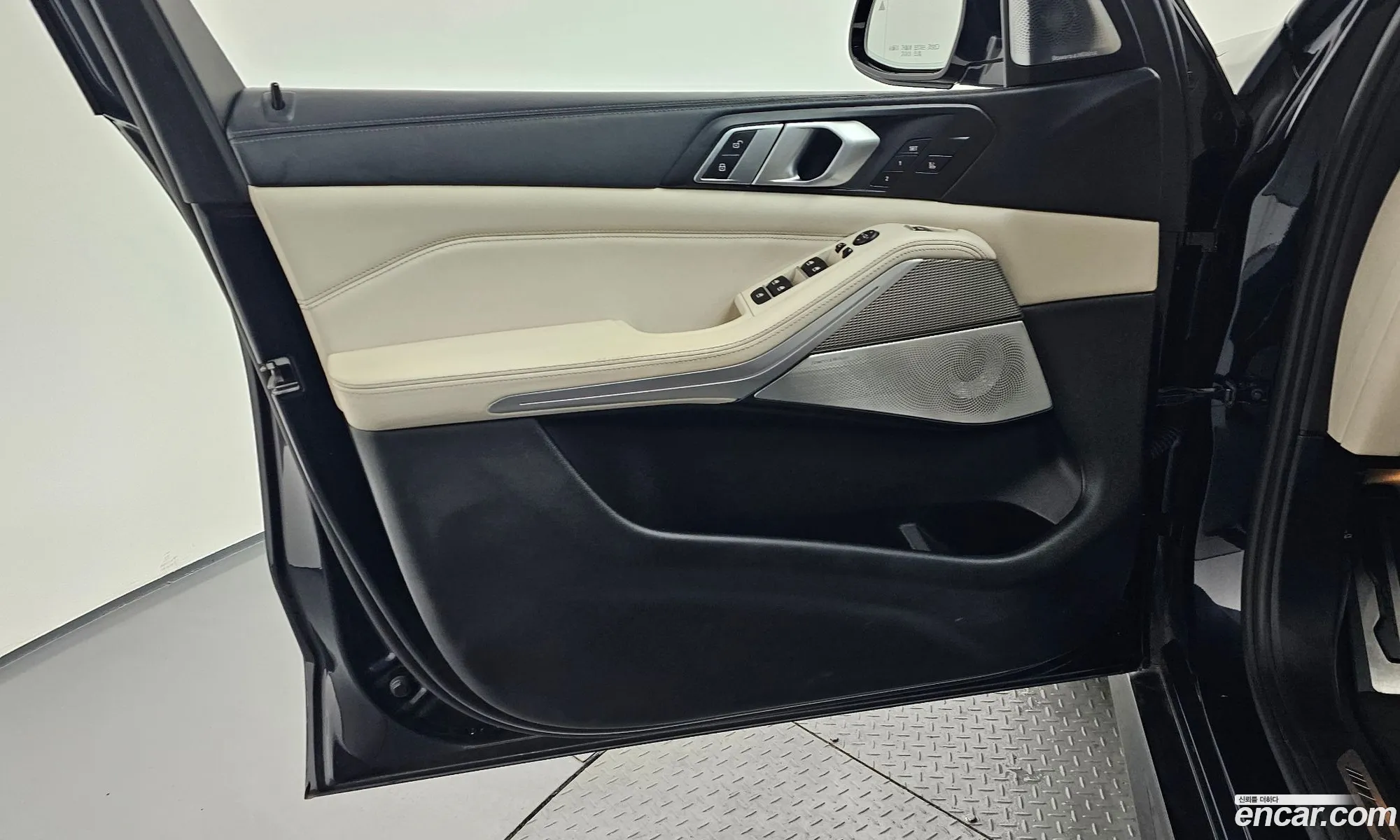 BMW X5 2020 WBAJU4100M9E09051 — 27
