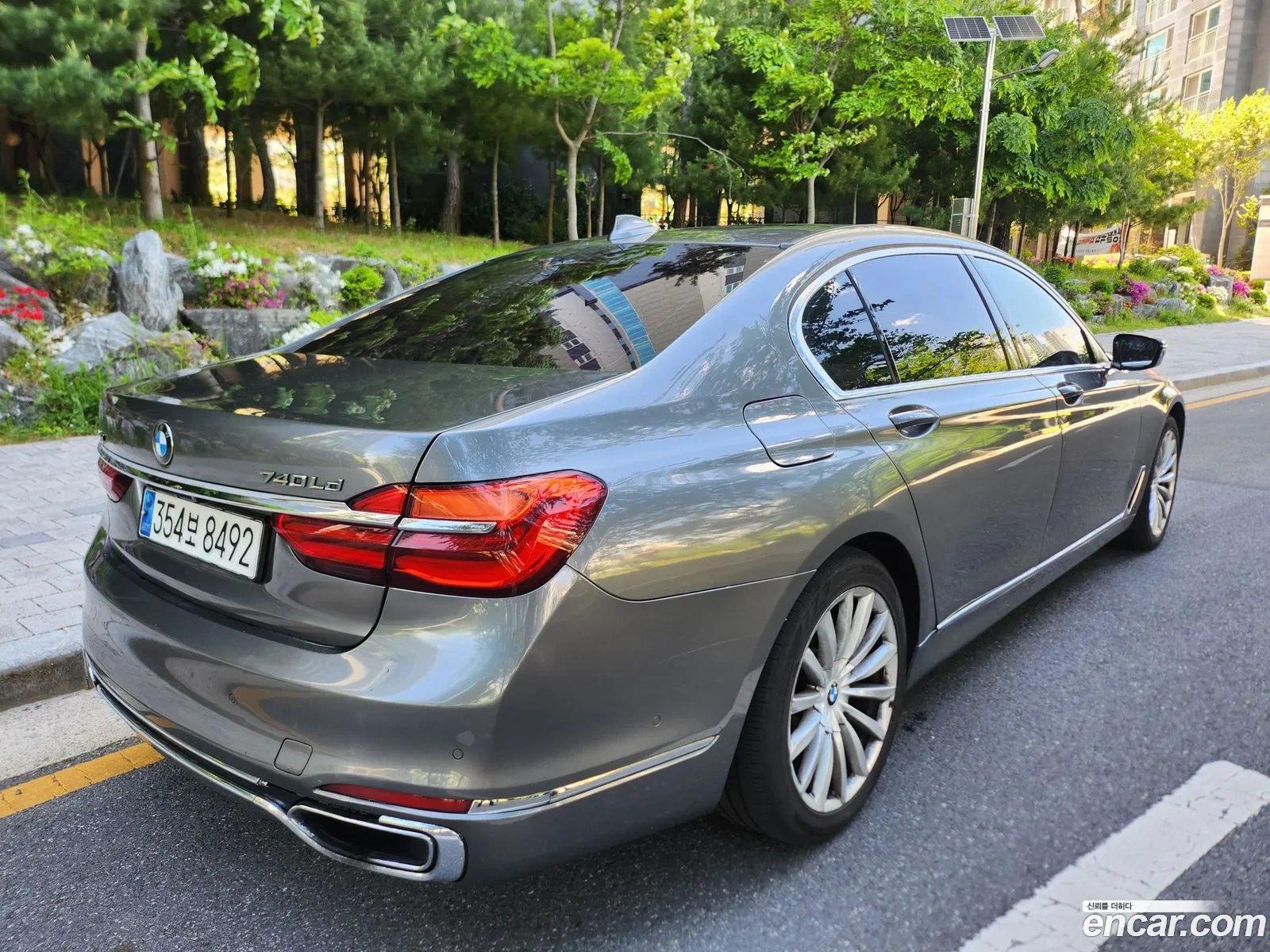 BMW 7 Series 2016 — 8
