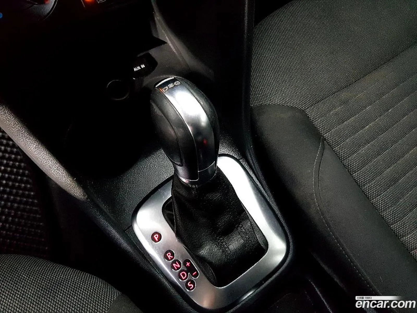 Volkswagen Polo 2013 — 8